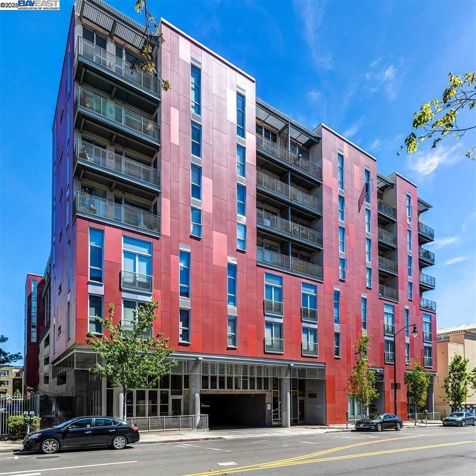 630 Thomas L Berkley Way # 621, Oakland, California 94612, 1 Bedroom Bedrooms, 3 Rooms Rooms,1 BathroomBathrooms,Residential,For Sale,630 Thomas L Berkley Way # 621,41090255