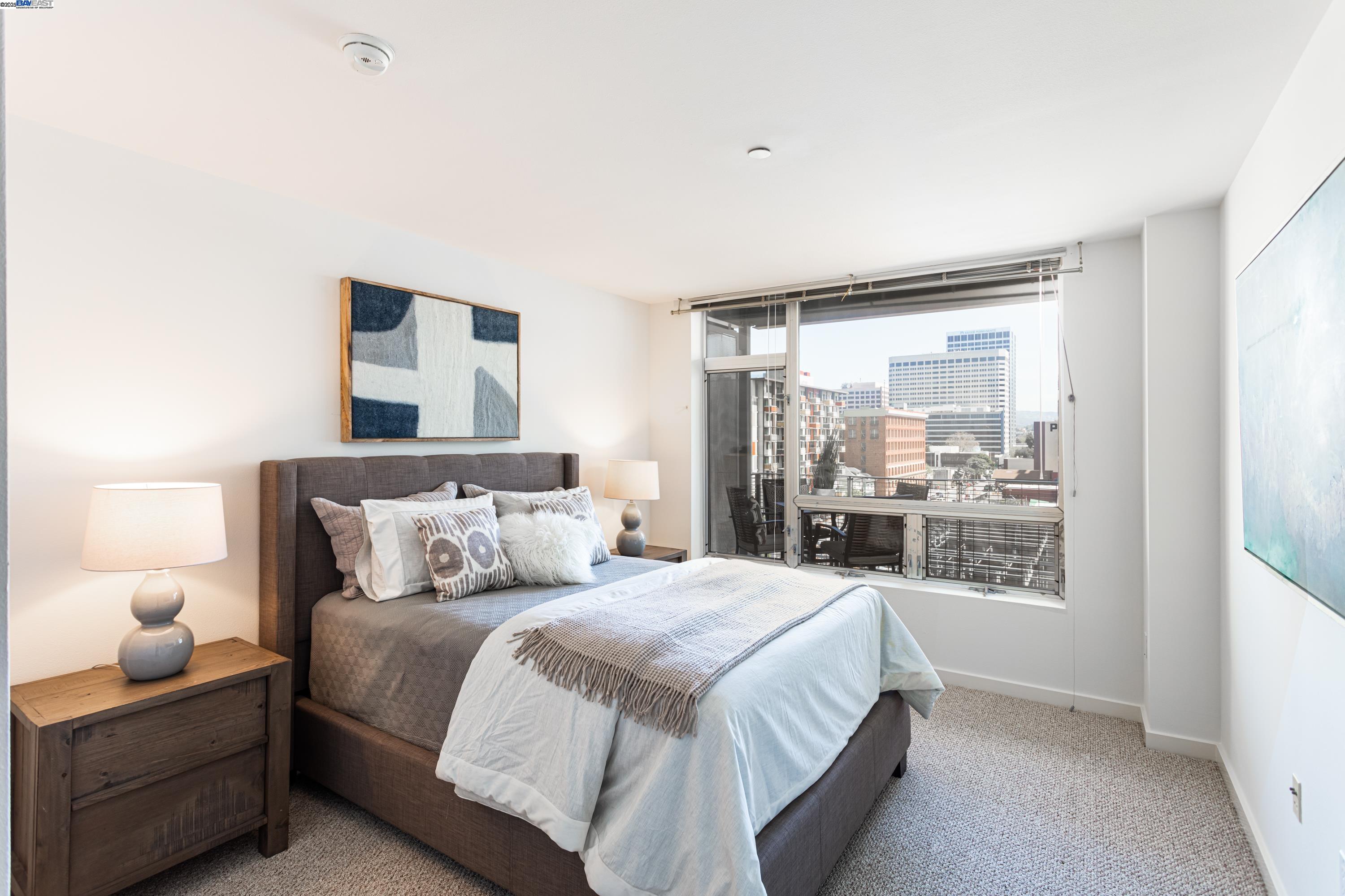 630 Thomas L Berkley Way # 621, Oakland, California 94612, 1 Bedroom Bedrooms, 3 Rooms Rooms,1 BathroomBathrooms,Residential,For Sale,630 Thomas L Berkley Way # 621,41090255