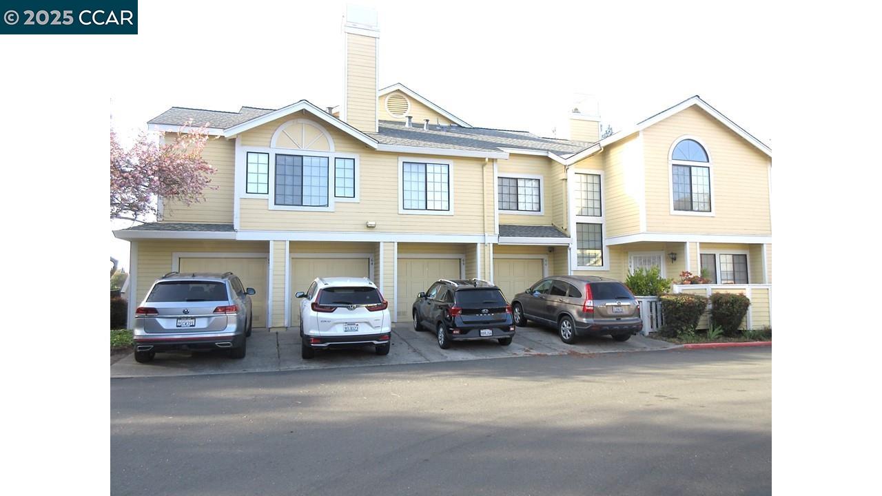 Detail Gallery Image 2 of 38 For 101 Devonwood, Hercules,  CA 94547 - 2 Beds | 2 Baths