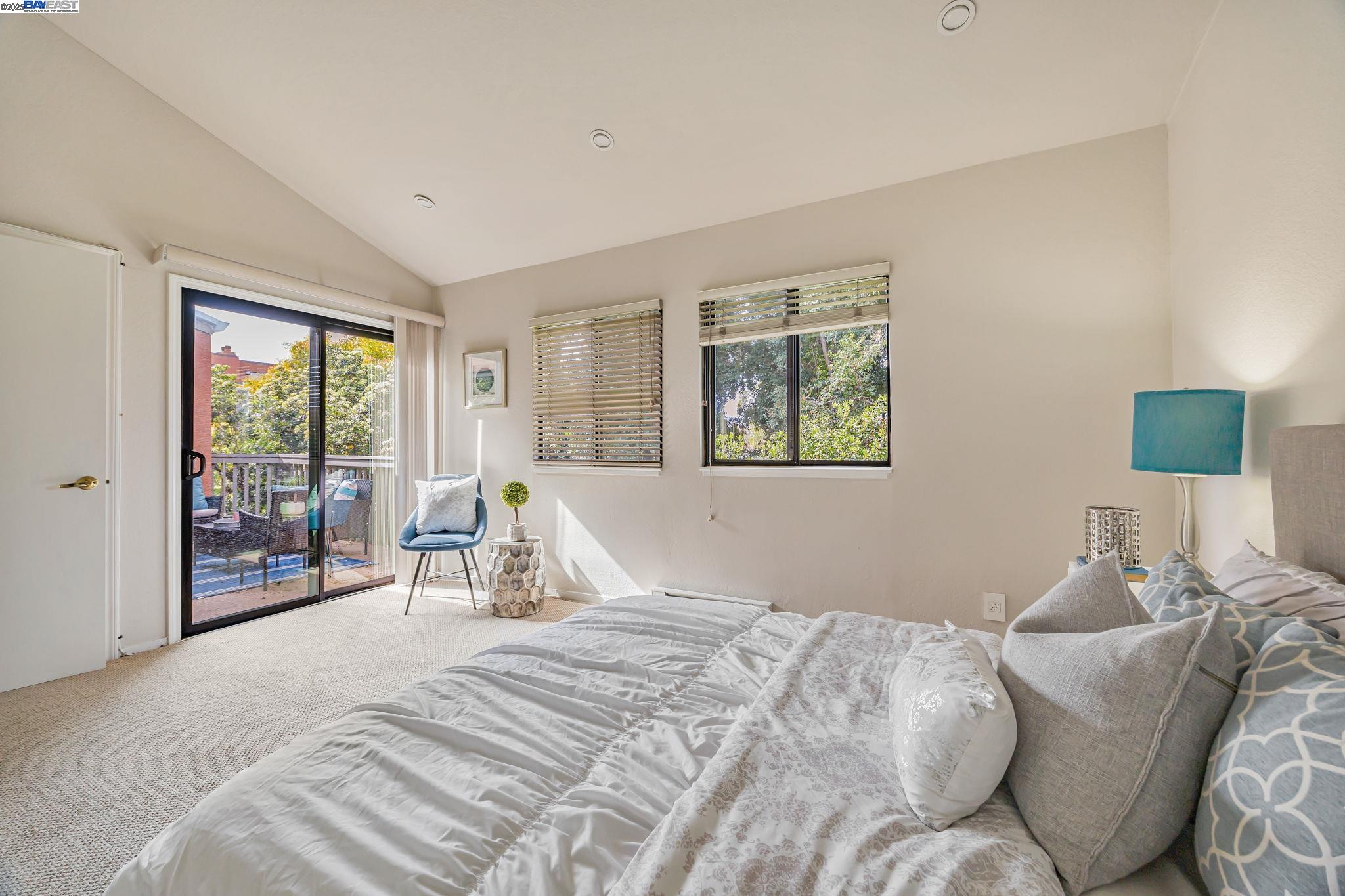 Detail Gallery Image 13 of 28 For 2425 S Norfolk St #403,  San Mateo,  CA 94403 - 1 Beds | 1 Baths