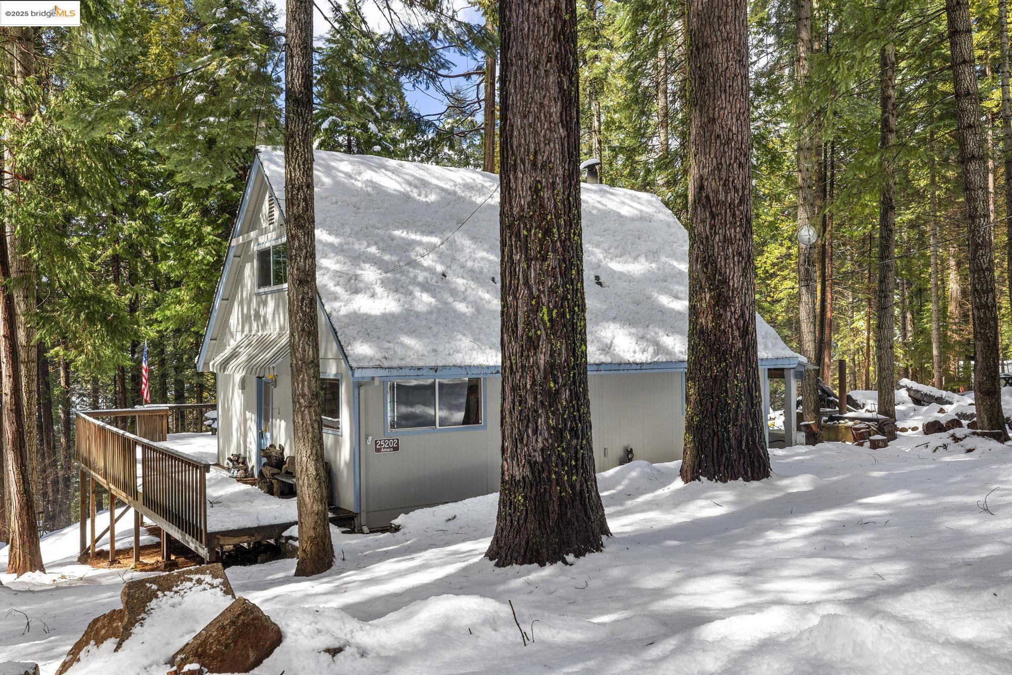Detail Gallery Image 2 of 40 For 25202 Abraham, Long Barn,  CA 95335 - 3 Beds | 1/1 Baths