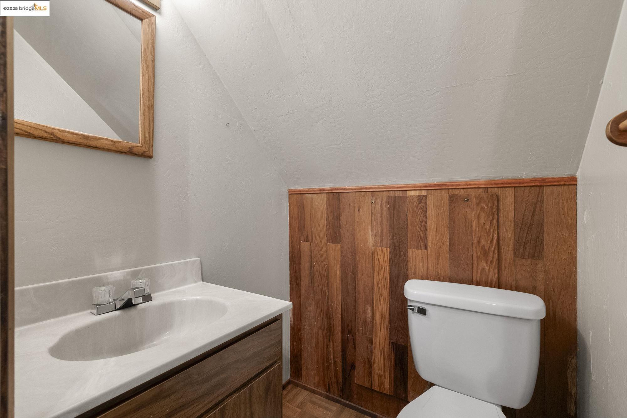 Detail Gallery Image 32 of 49 For 25202 Abraham, Long Barn,  CA 95335 - 3 Beds | 1/1 Baths