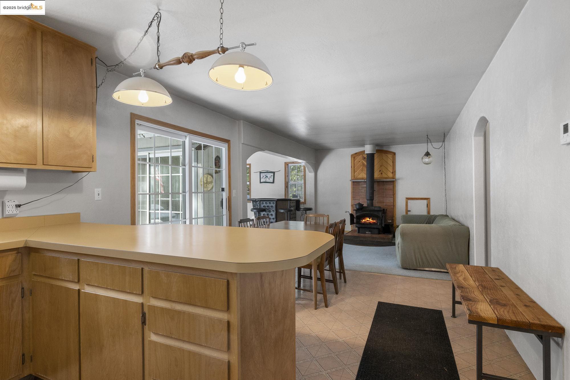 Detail Gallery Image 8 of 40 For 25202 Abraham, Long Barn,  CA 95335 - 3 Beds | 1/1 Baths