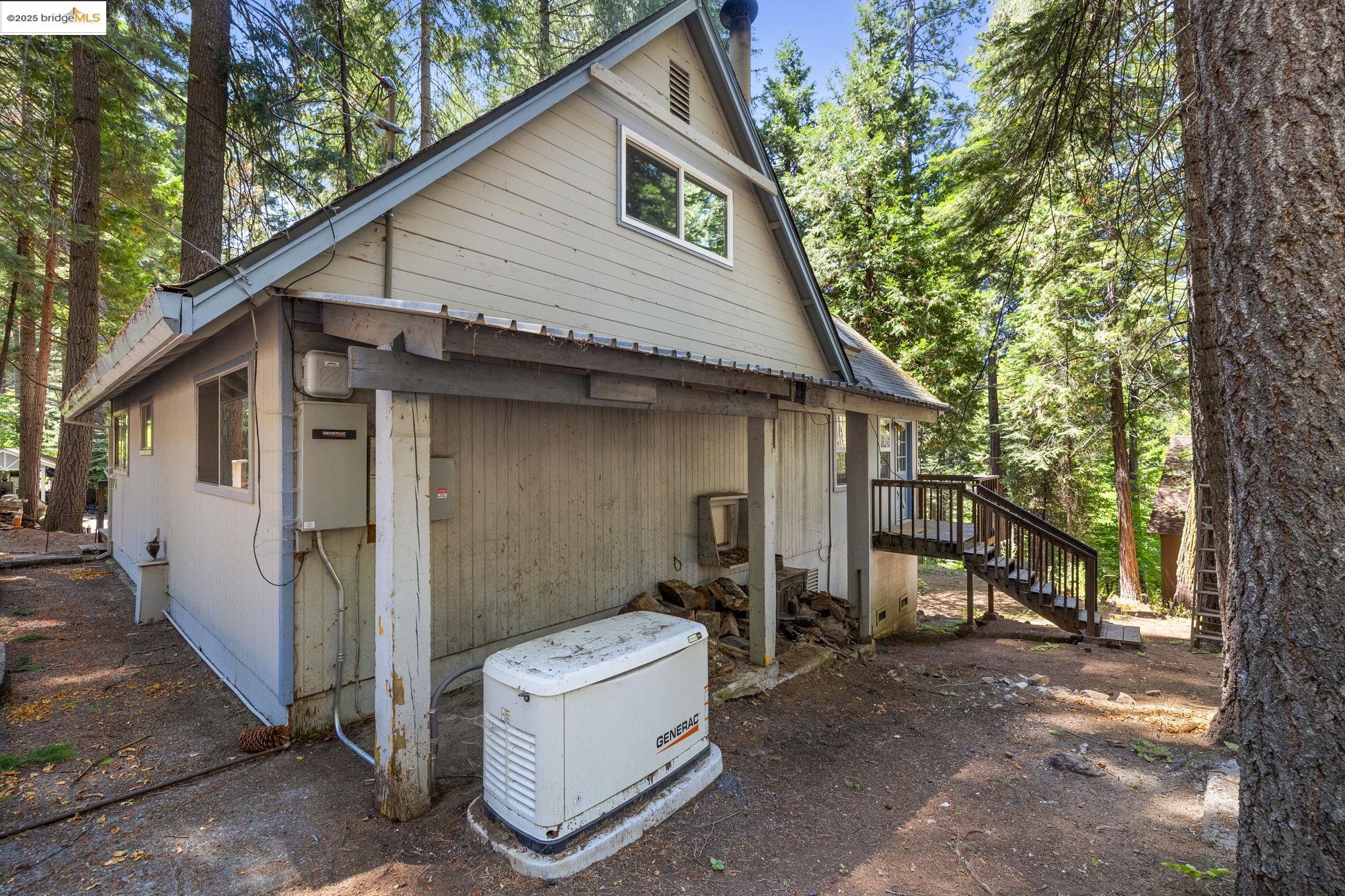 Detail Gallery Image 8 of 49 For 25202 Abraham, Long Barn,  CA 95335 - 3 Beds | 1/1 Baths