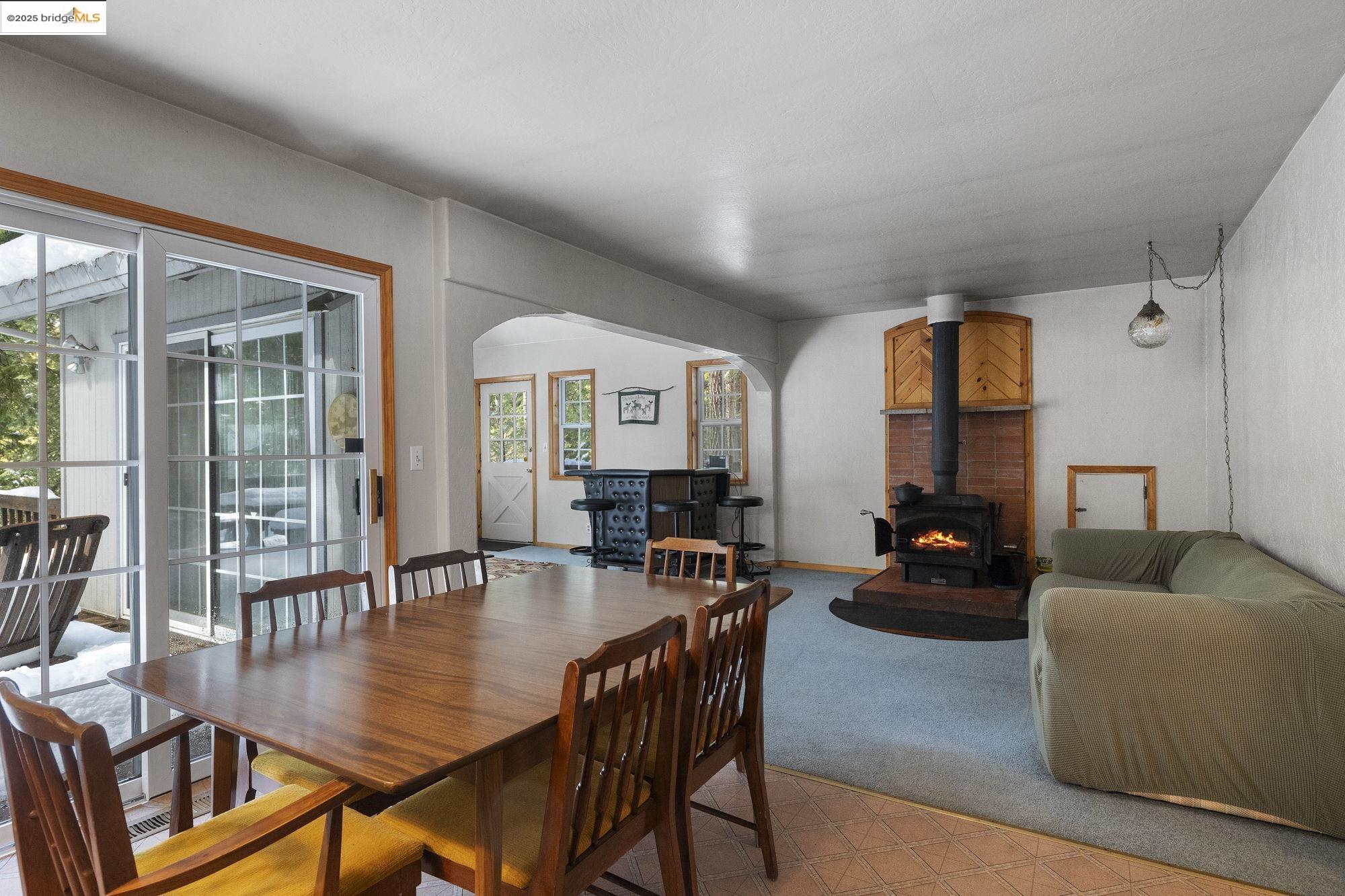 Detail Gallery Image 9 of 40 For 25202 Abraham, Long Barn,  CA 95335 - 3 Beds | 1/1 Baths