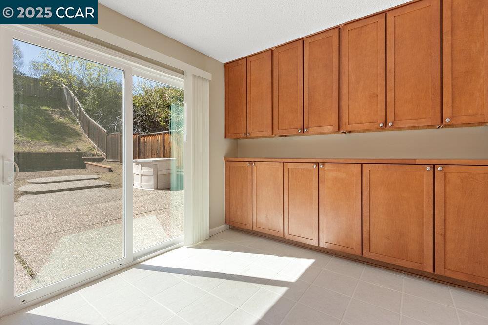 Detail Gallery Image 11 of 29 For 2736 Carpinteria Dr, Antioch,  CA 94531 - 4 Beds | 2/1 Baths