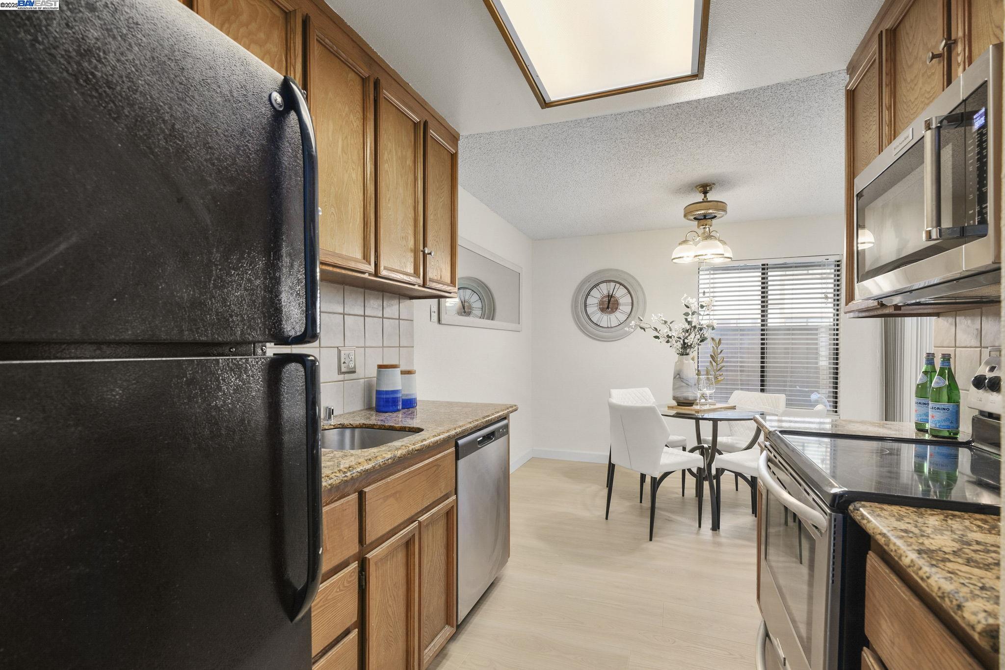 Photo #5: 41090335 Listing 