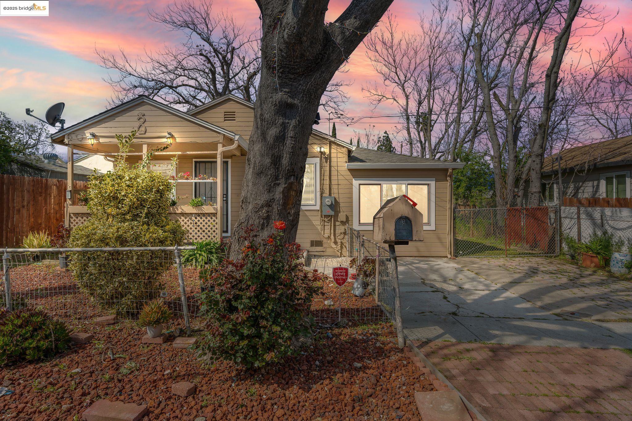Detail Gallery Image 1 of 1 For 96 Sapone Ln, Bay Point,  CA 94565 - 3 Beds | 1 Baths