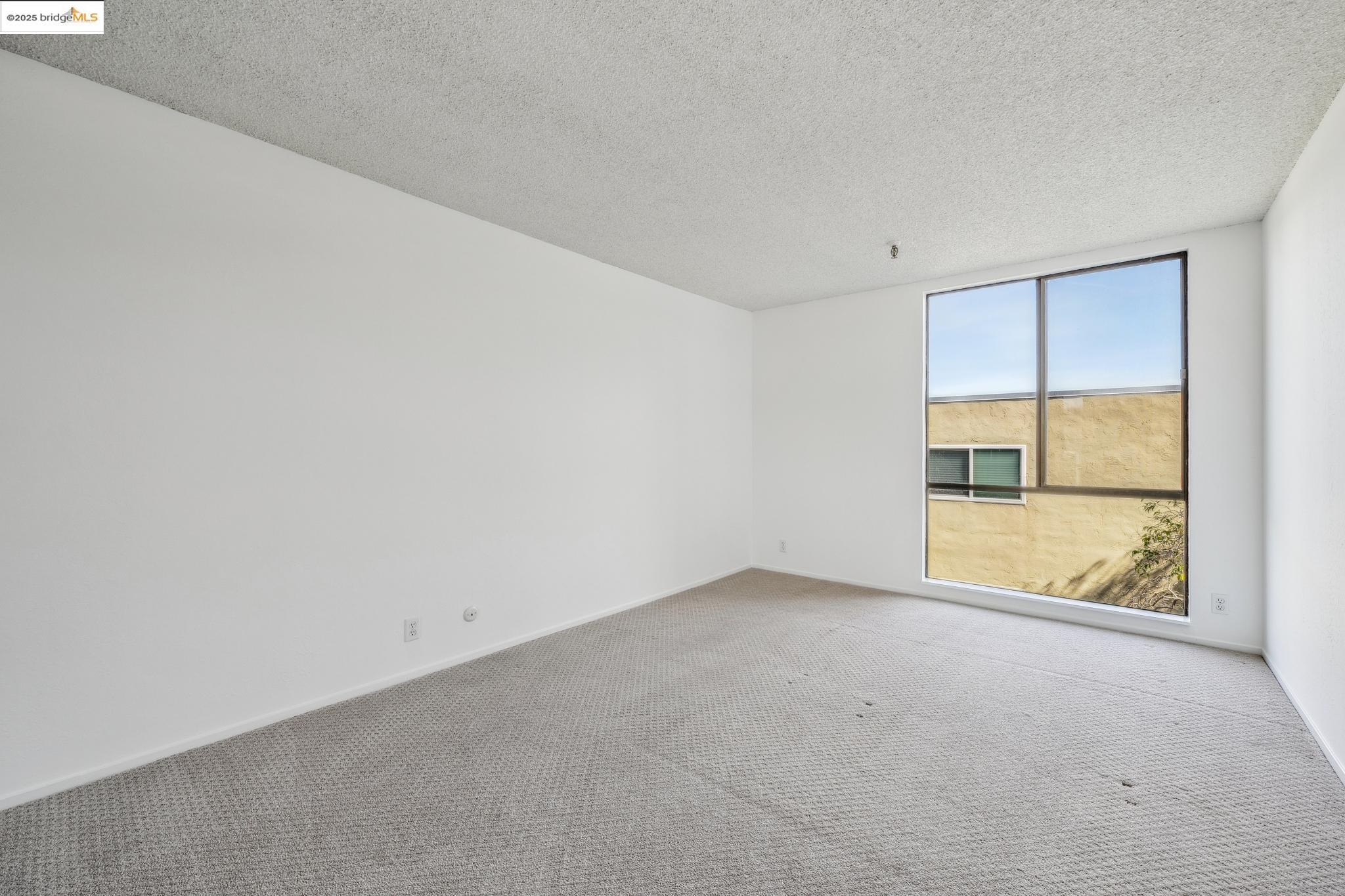 Photo #14: 41090381 Listing: Photo #14
