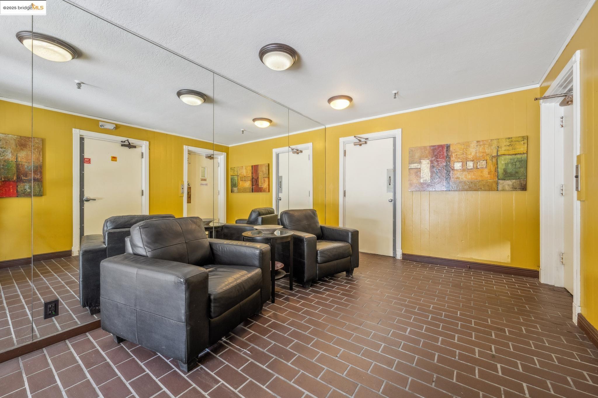 Photo #3: 41090381 Listing 