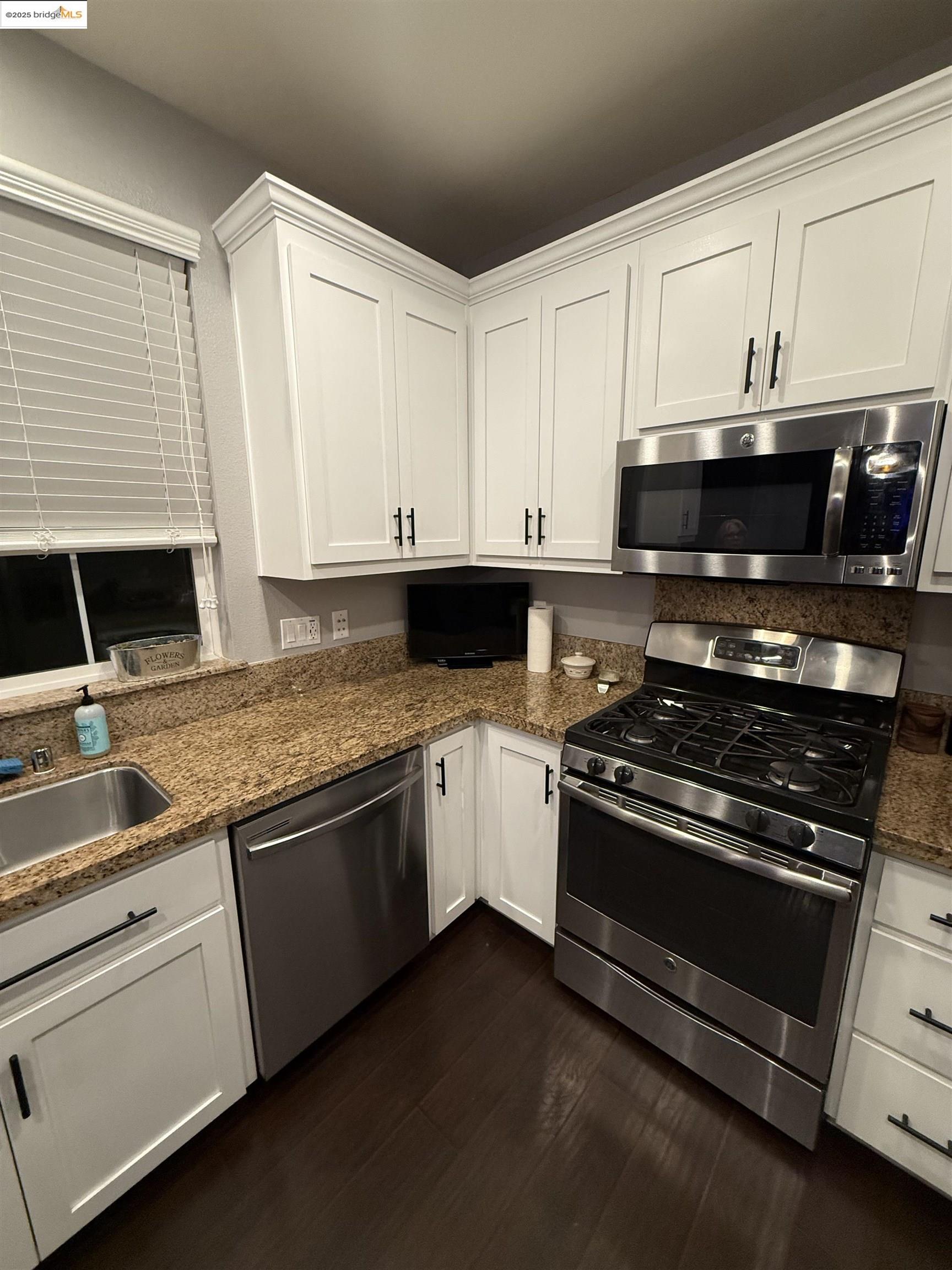 Detail Gallery Image 12 of 32 For 482 Crimson Clover Ct., Brentwood,  CA 94513 - 3 Beds | 2/1 Baths