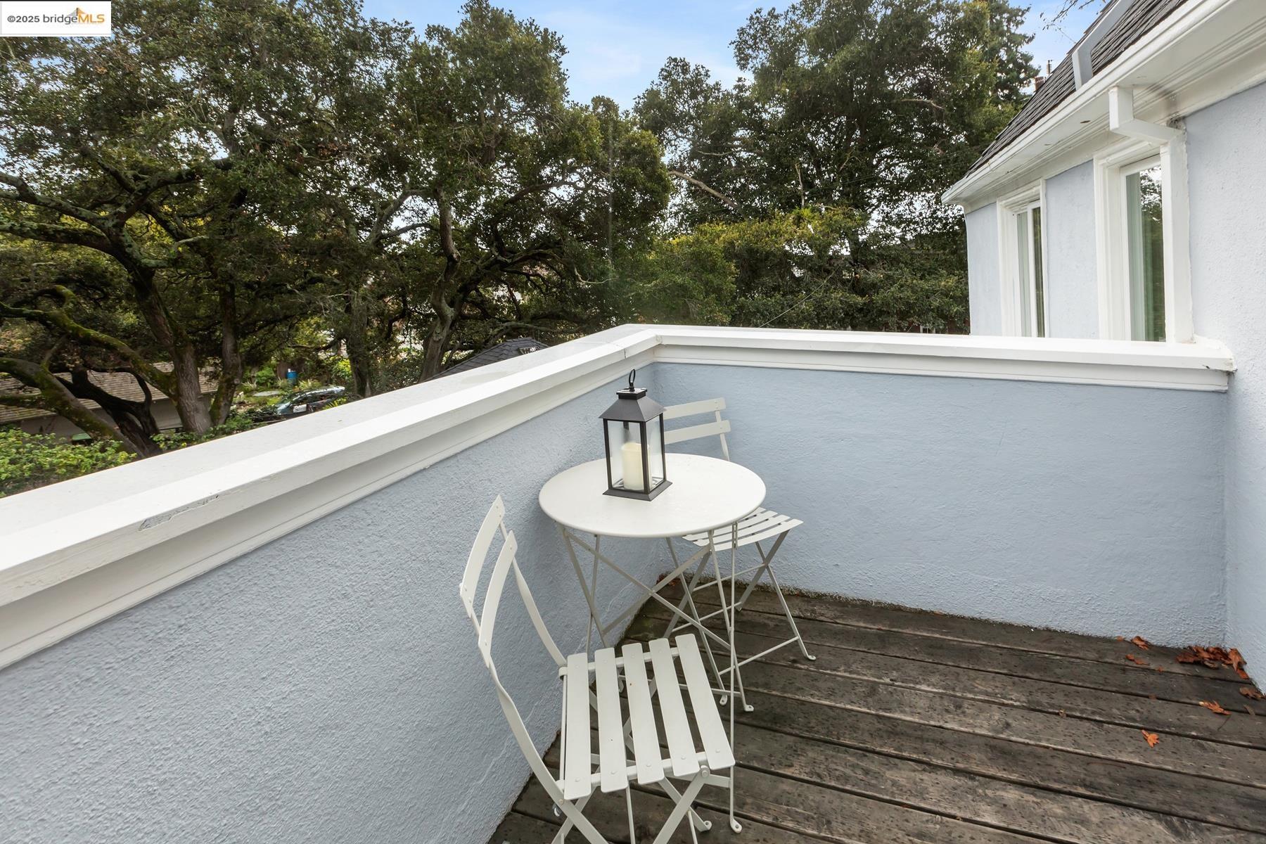 Detail Gallery Image 40 of 59 For 1 Brookside Avenue, Berkeley,  CA 94705 - 3 Beds | 3/2 Baths