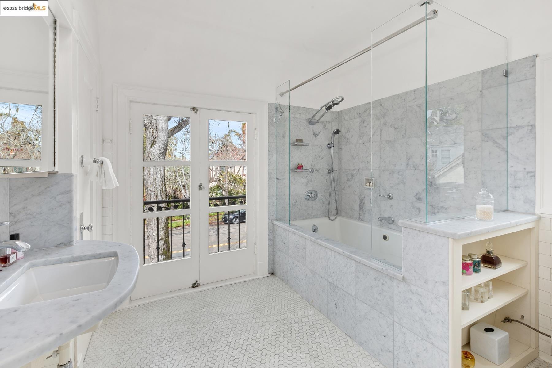 Detail Gallery Image 42 of 59 For 1 Brookside Avenue, Berkeley,  CA 94705 - 3 Beds | 3/2 Baths