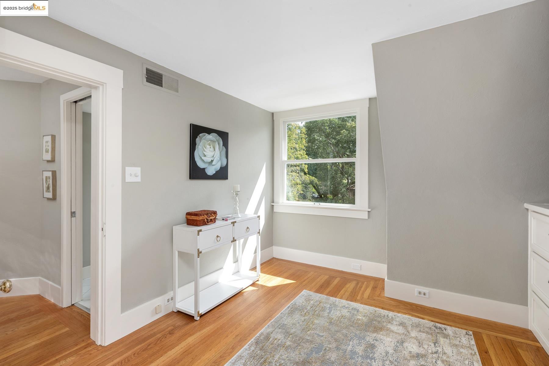 Detail Gallery Image 45 of 59 For 1 Brookside Avenue, Berkeley,  CA 94705 - 3 Beds | 3/2 Baths