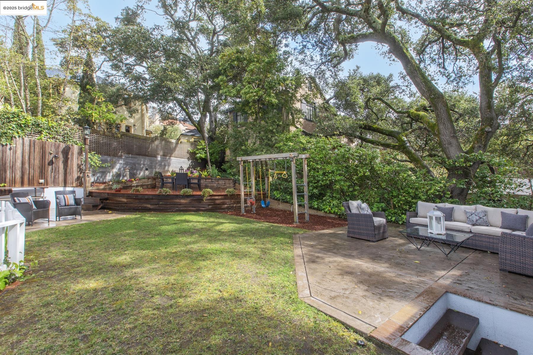 Detail Gallery Image 56 of 59 For 1 Brookside Avenue, Berkeley,  CA 94705 - 3 Beds | 3/2 Baths