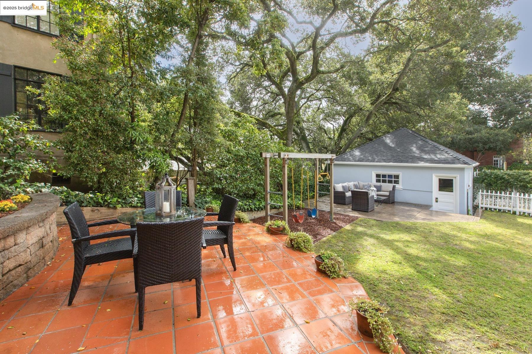 Detail Gallery Image 58 of 59 For 1 Brookside Avenue, Berkeley,  CA 94705 - 3 Beds | 3/2 Baths