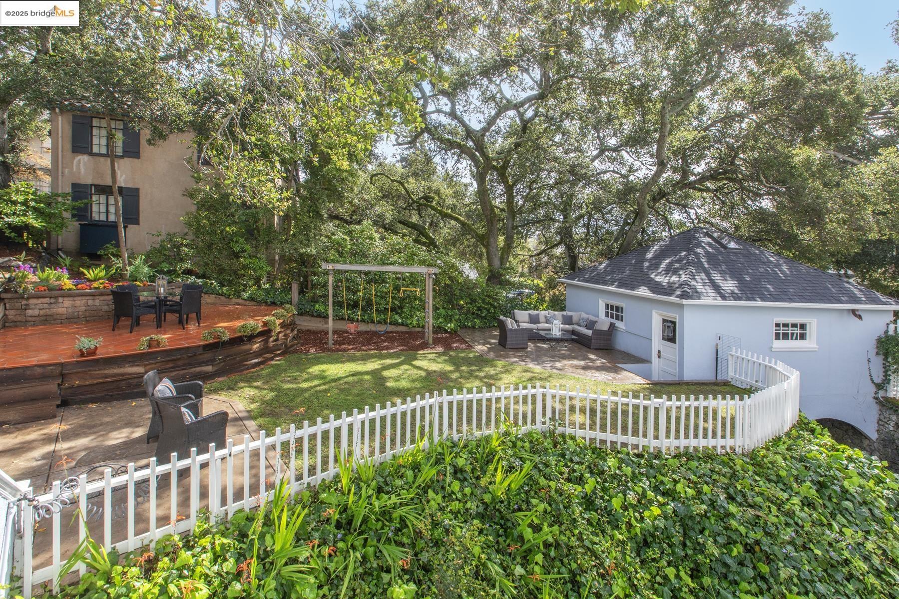 Detail Gallery Image 59 of 59 For 1 Brookside Avenue, Berkeley,  CA 94705 - 3 Beds | 3/2 Baths