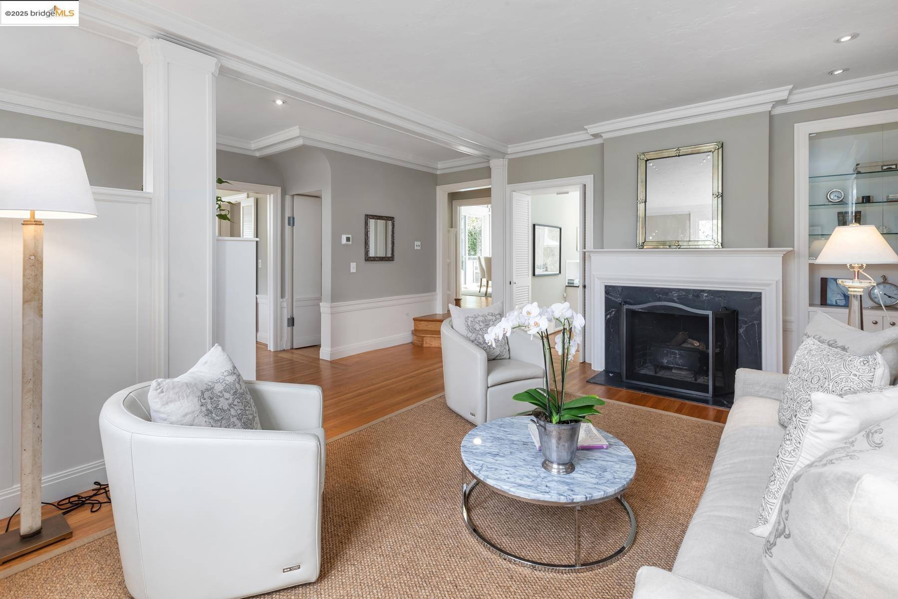 Detail Gallery Image 7 of 59 For 1 Brookside Avenue, Berkeley,  CA 94705 - 3 Beds | 3/2 Baths