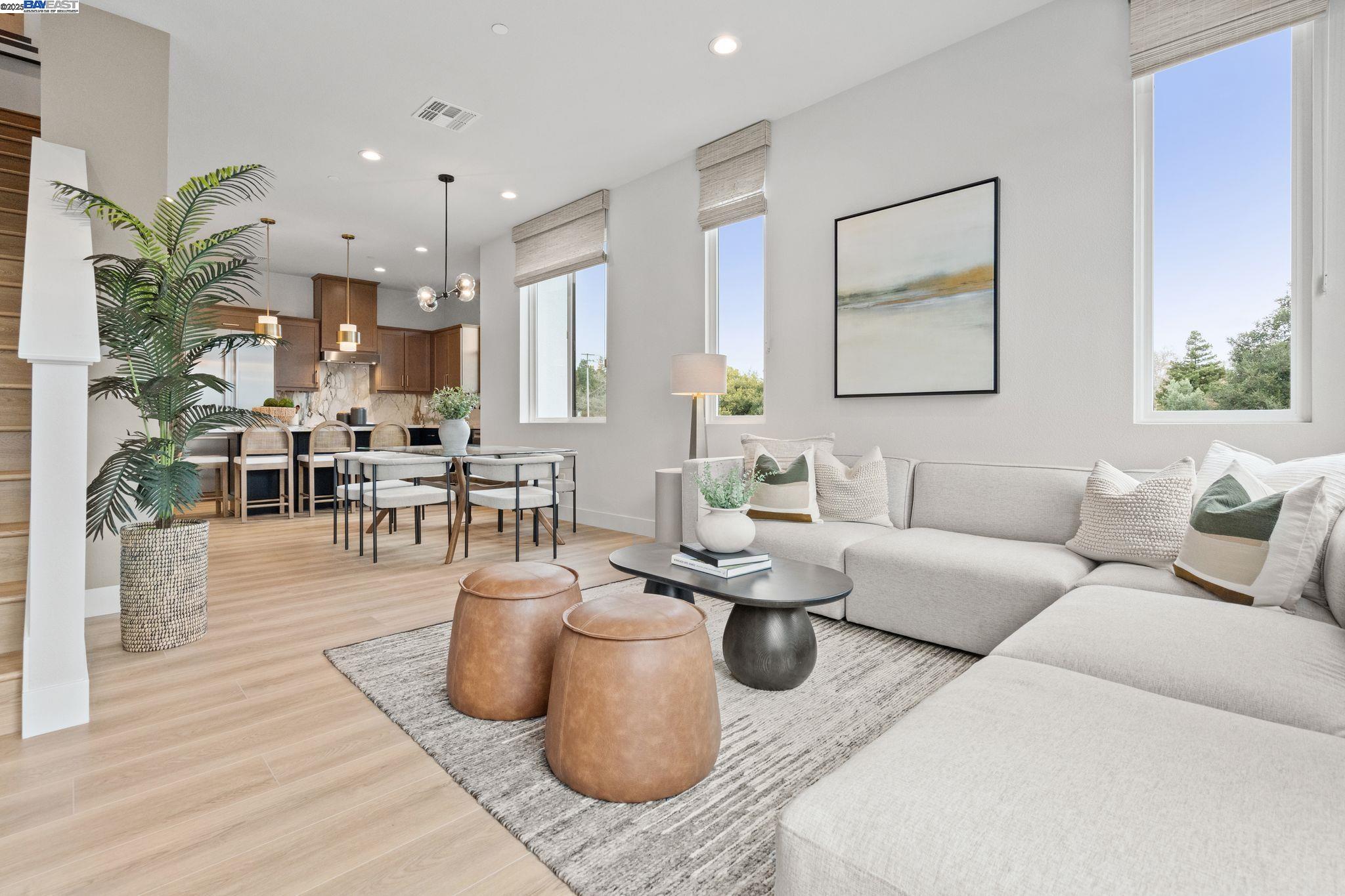 Detail Gallery Image 11 of 42 For 981 Harcot Court, San Jose,  CA 95133 - 4 Beds | 4 Baths