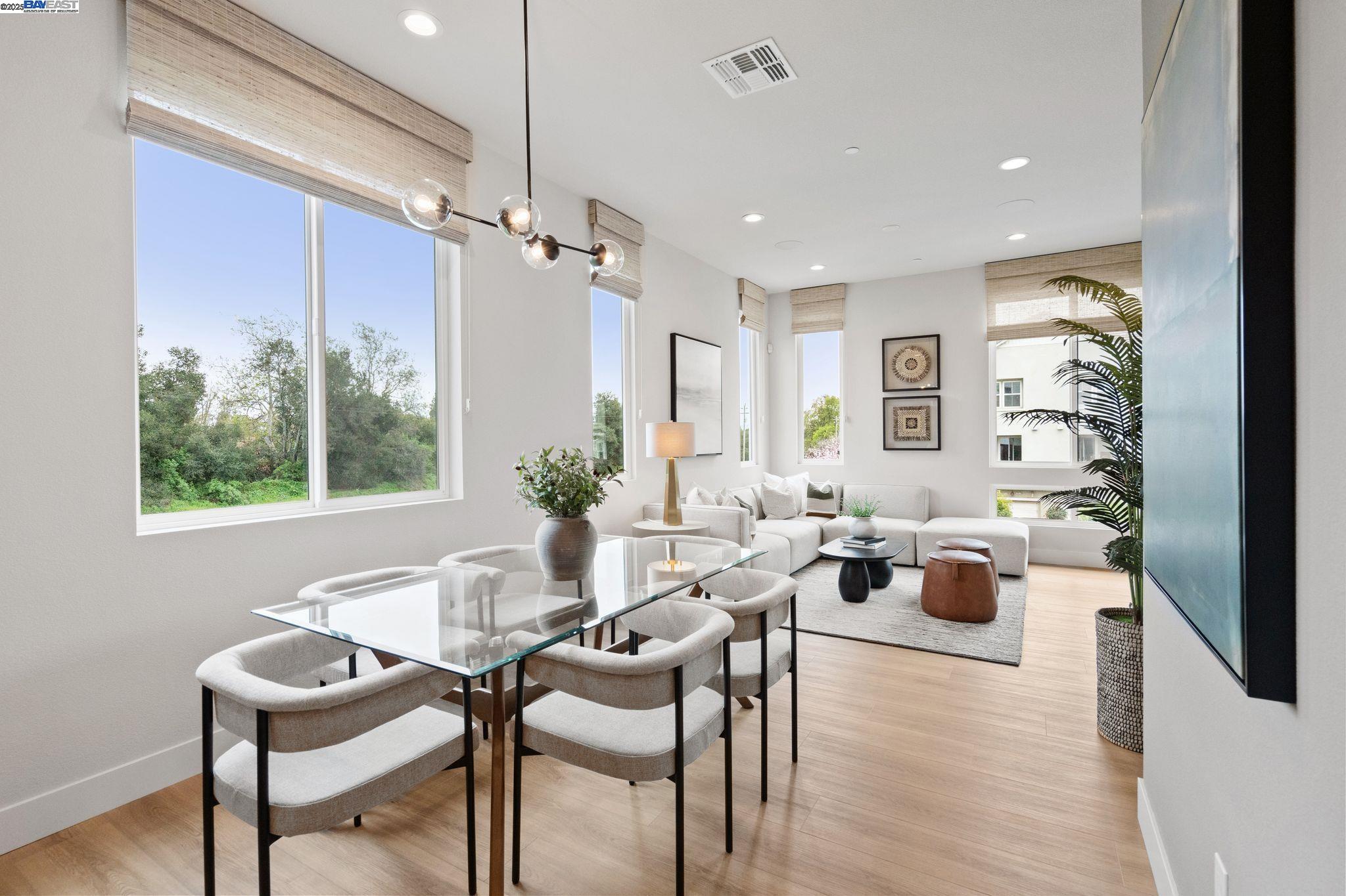 Detail Gallery Image 20 of 42 For 981 Harcot Court, San Jose,  CA 95133 - 4 Beds | 4 Baths