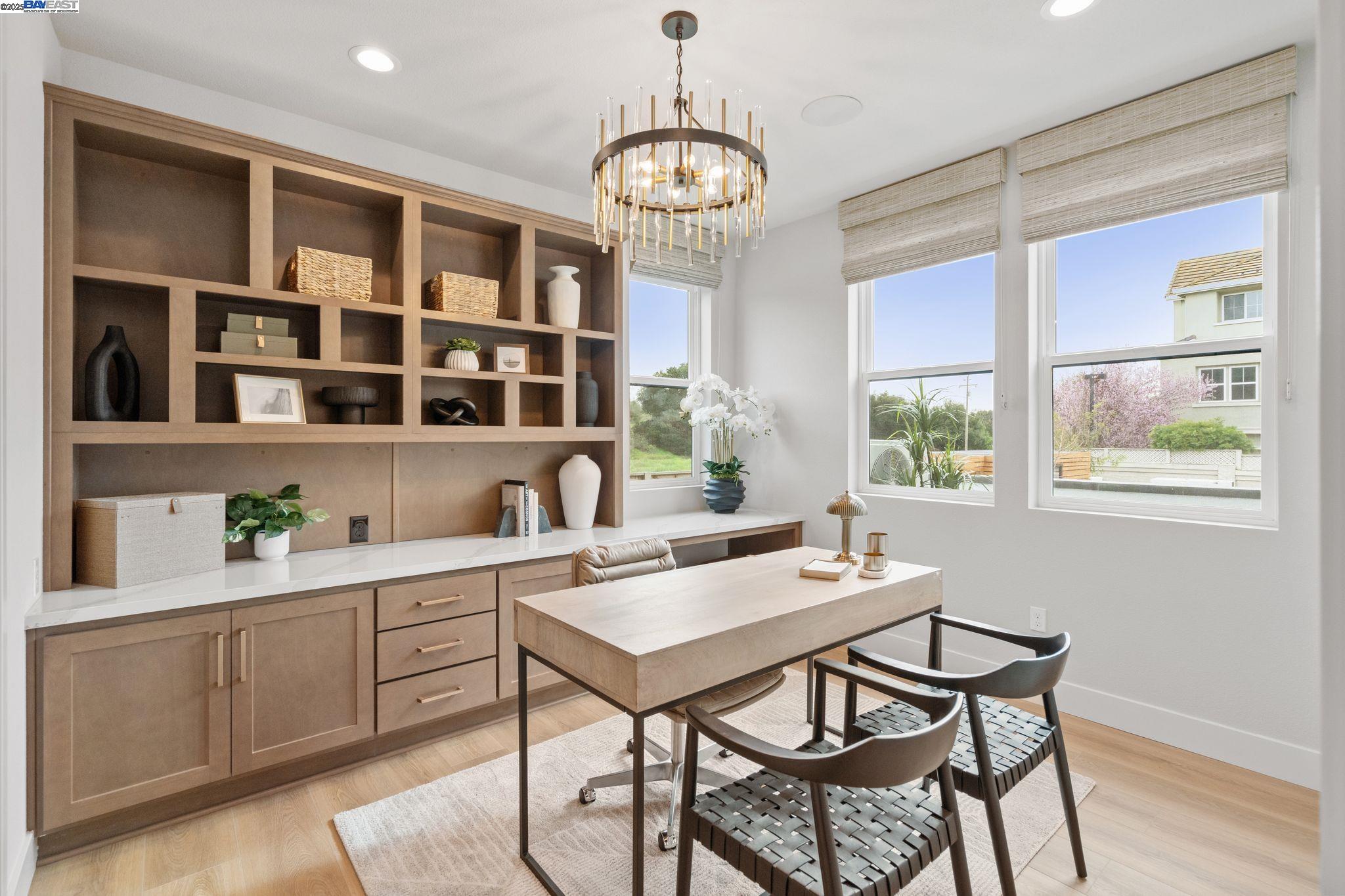 Detail Gallery Image 23 of 42 For 981 Harcot Court, San Jose,  CA 95133 - 4 Beds | 4 Baths