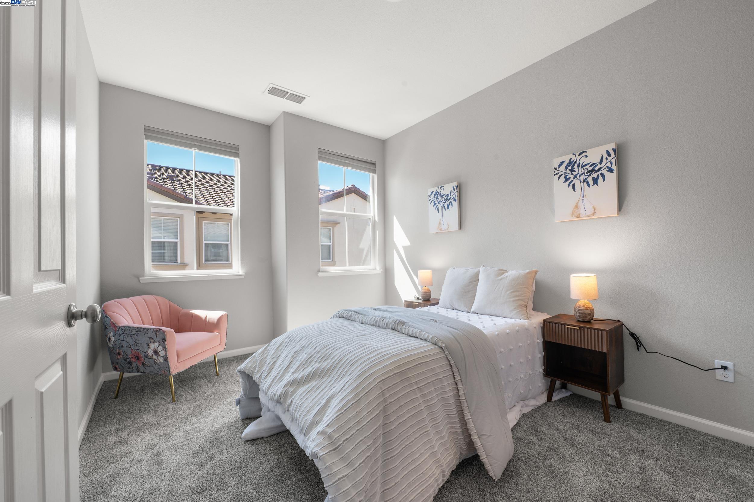 Detail Gallery Image 22 of 53 For 678 Barcelona Loop, Milpitas,  CA 95035 - 3 Beds | 3/1 Baths