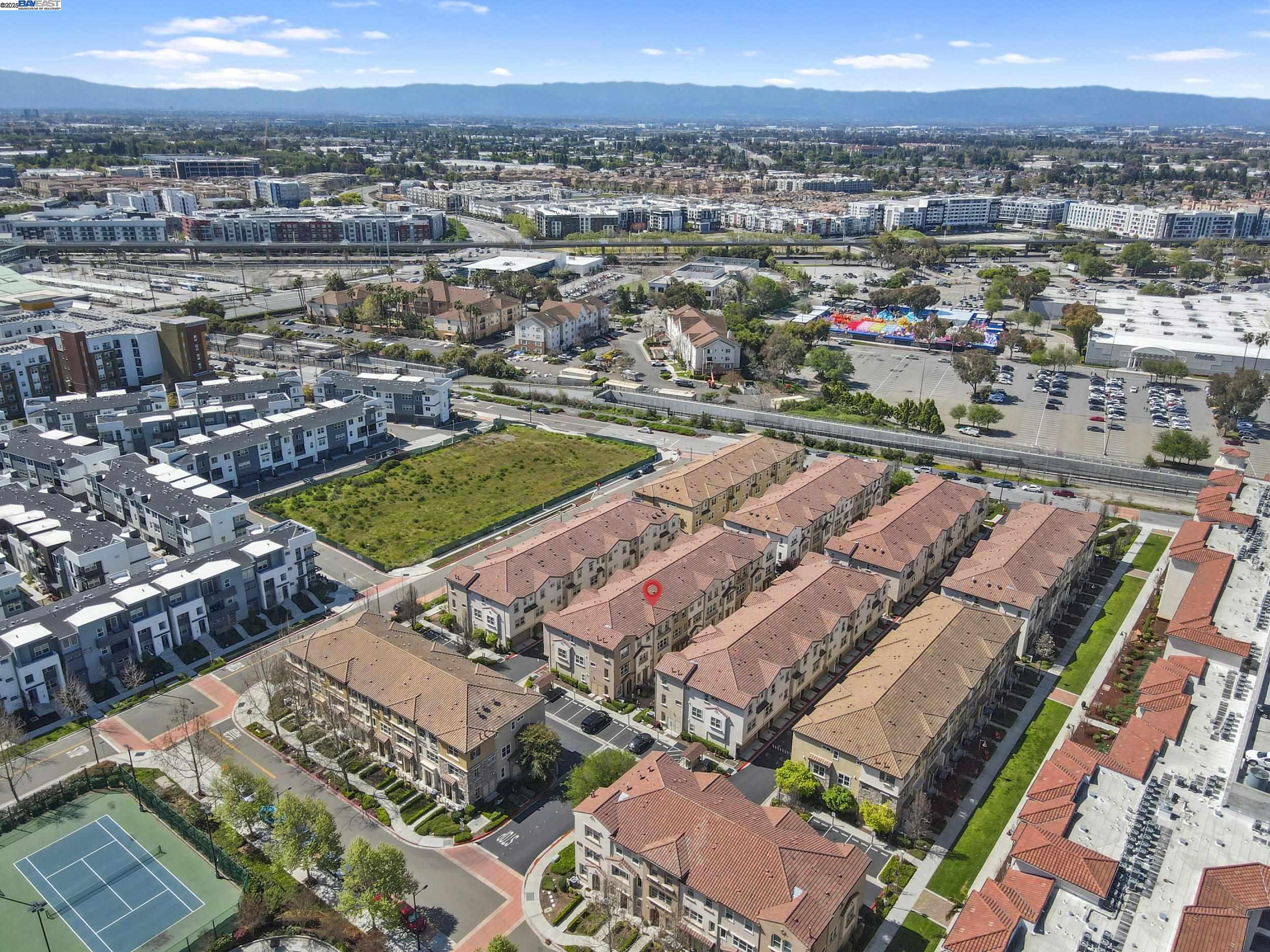 Detail Gallery Image 46 of 53 For 678 Barcelona Loop, Milpitas,  CA 95035 - 3 Beds | 3/1 Baths