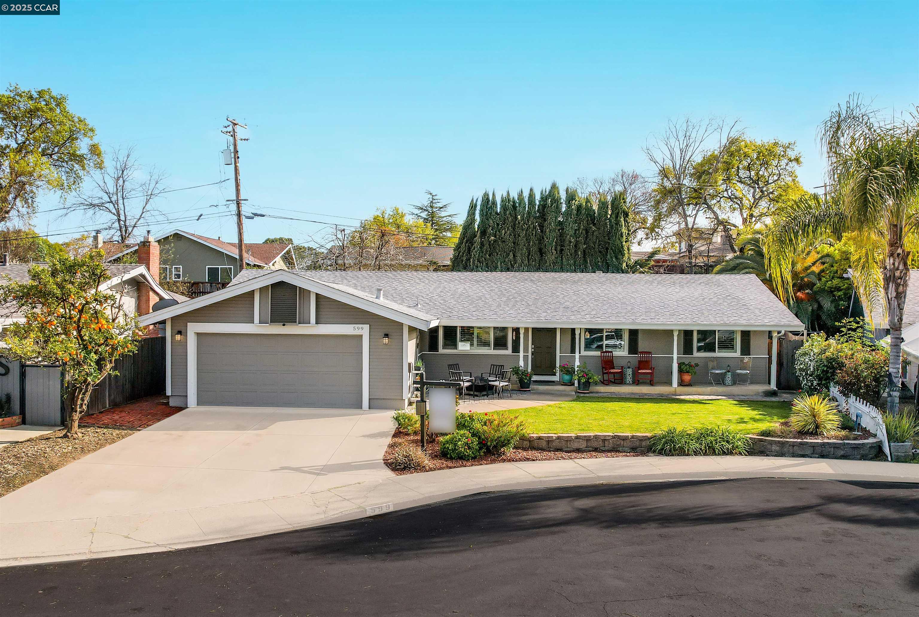 Detail Gallery Image 1 of 1 For 599 Cottonwood St, Vacaville,  CA 95688 - 3 Beds | 2 Baths