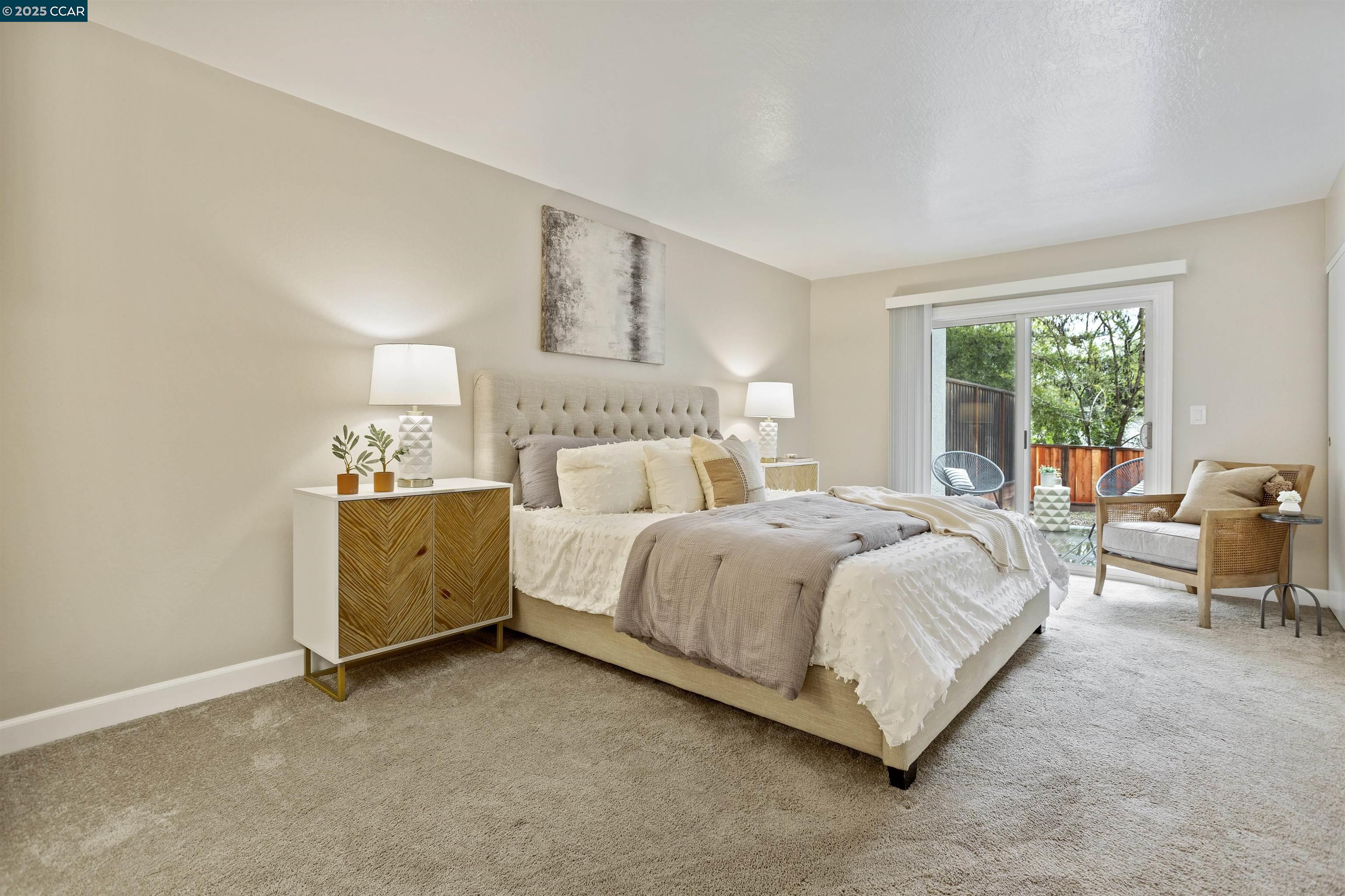 Detail Gallery Image 13 of 34 For 812 Country Club Dr, Moraga,  CA 94556 - 2 Beds | 2 Baths
