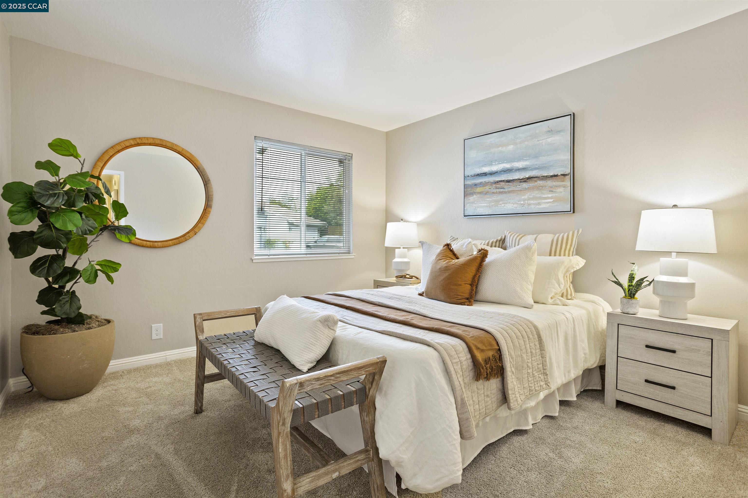 Detail Gallery Image 17 of 34 For 812 Country Club Dr, Moraga,  CA 94556 - 2 Beds | 2 Baths