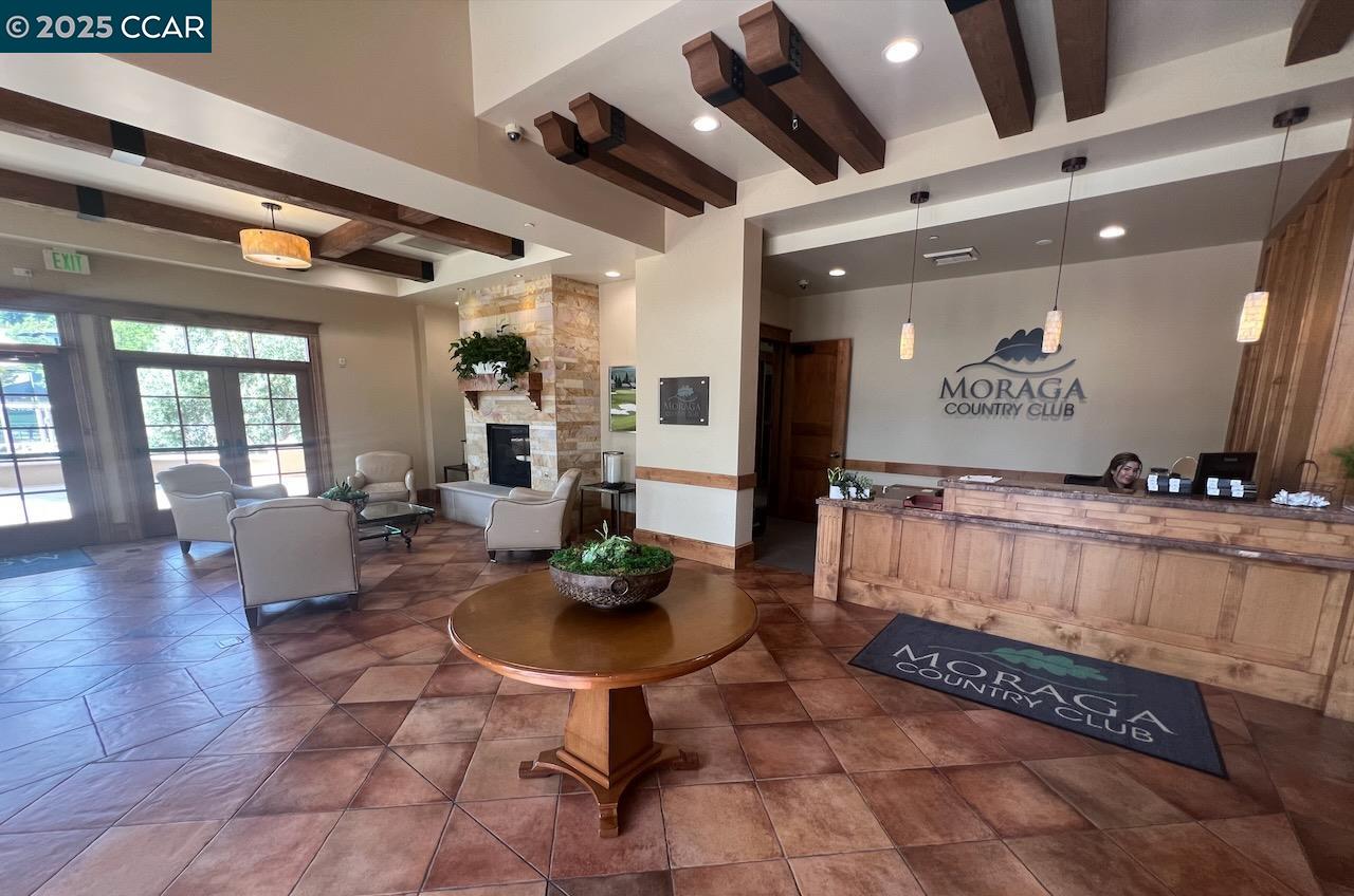 Detail Gallery Image 28 of 34 For 812 Country Club Dr, Moraga,  CA 94556 - 2 Beds | 2 Baths