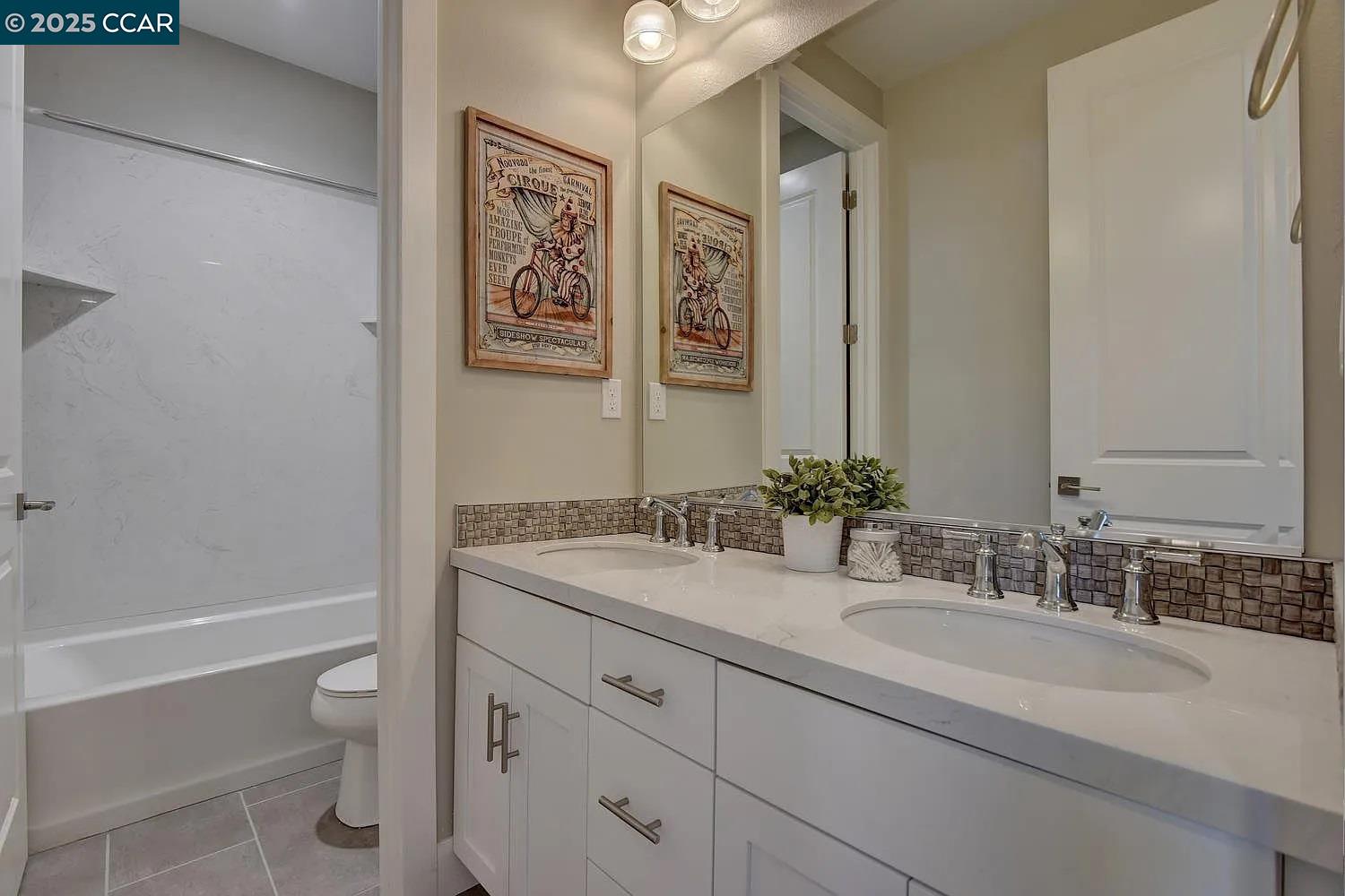 Detail Gallery Image 19 of 19 For 961 Prospect Ave, Santa Rosa,  CA 95409 - 4 Beds | 2/1 Baths