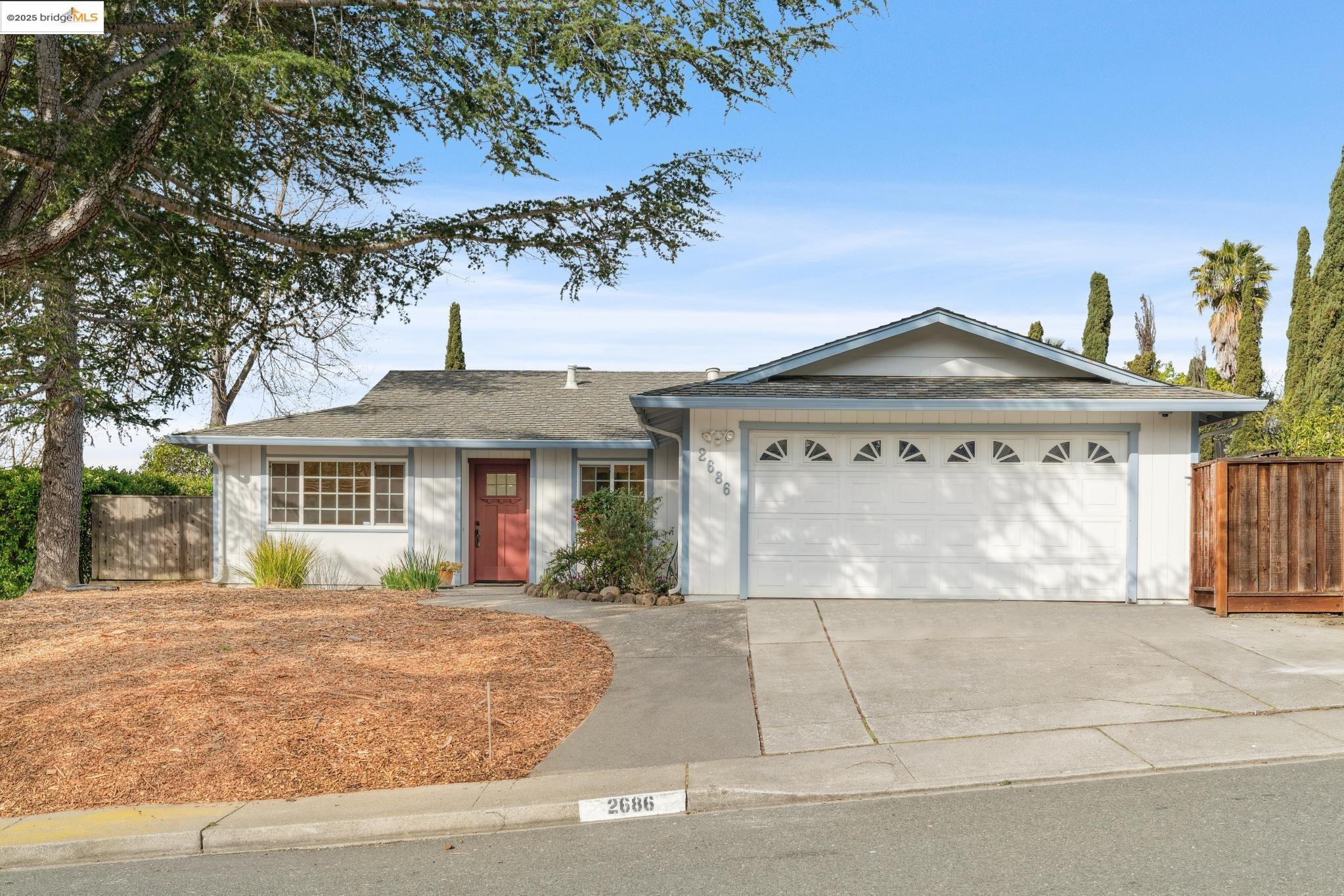 Detail Gallery Image 1 of 1 For 2686 Mendocino Dr, Pinole,  CA 94564 - 4 Beds | 2 Baths