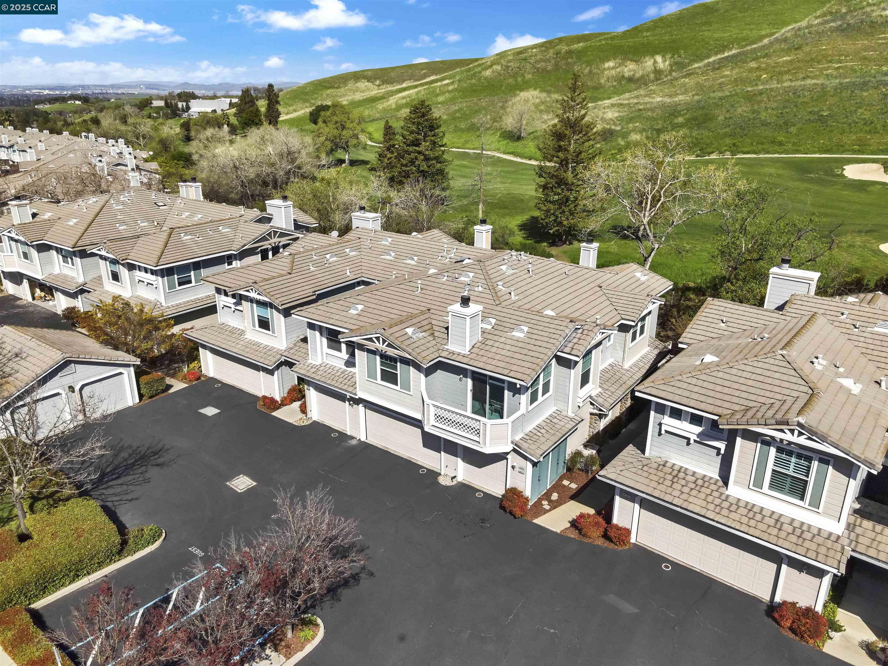 Detail Gallery Image 21 of 26 For 4605 Keller Ridge Dr, Clayton,  CA 94517 - 2 Beds | 2 Baths