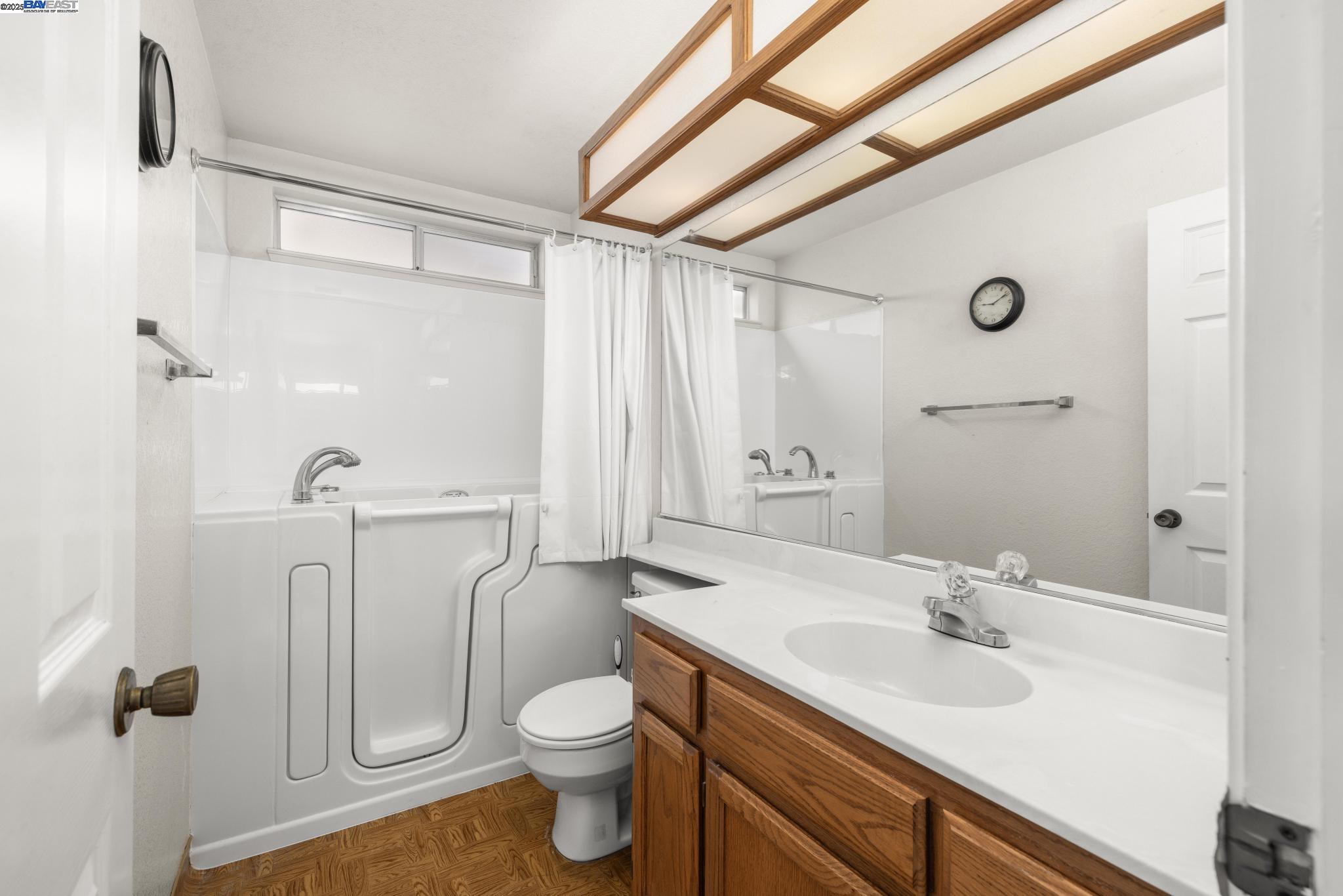 Detail Gallery Image 9 of 36 For 3809 Tumbleweed Ct, Modesto,  CA 95355 - 3 Beds | 2 Baths