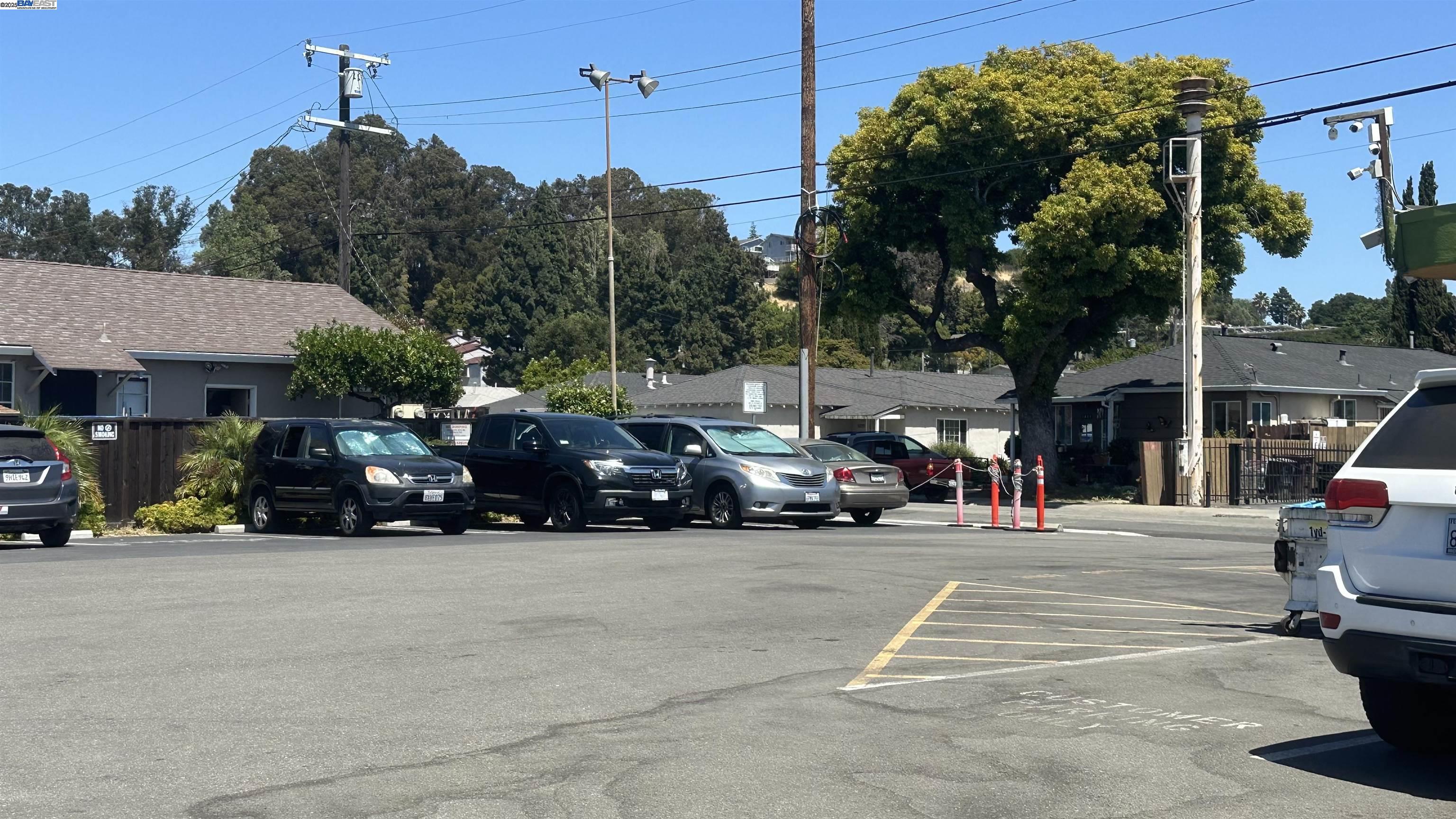 Detail Gallery Image 4 of 19 For , Hayward,  CA 94541 - – Beds | – Baths