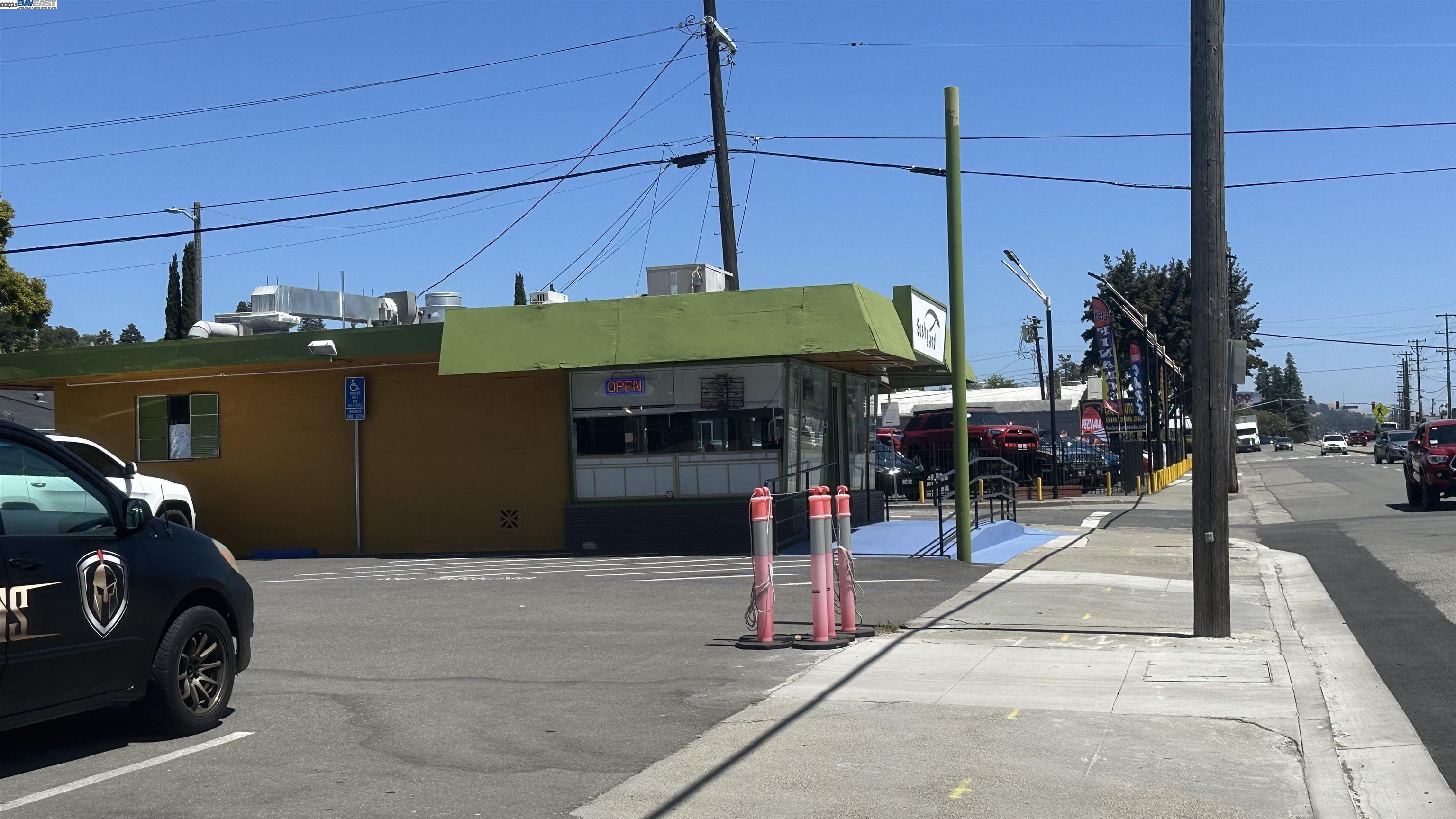 Detail Gallery Image 10 of 19 For , Hayward,  CA 94541 - – Beds | – Baths