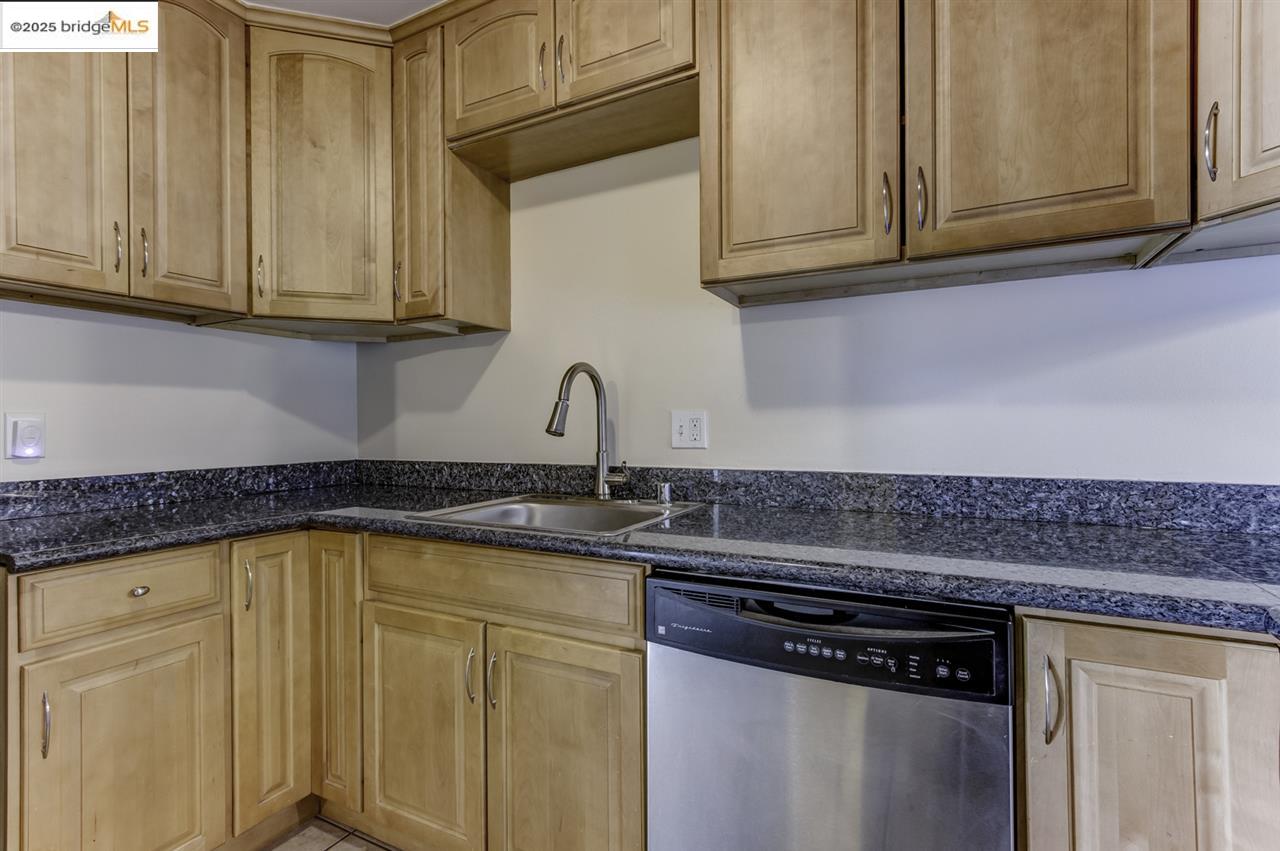 Photo #6: 41090506 Listing 