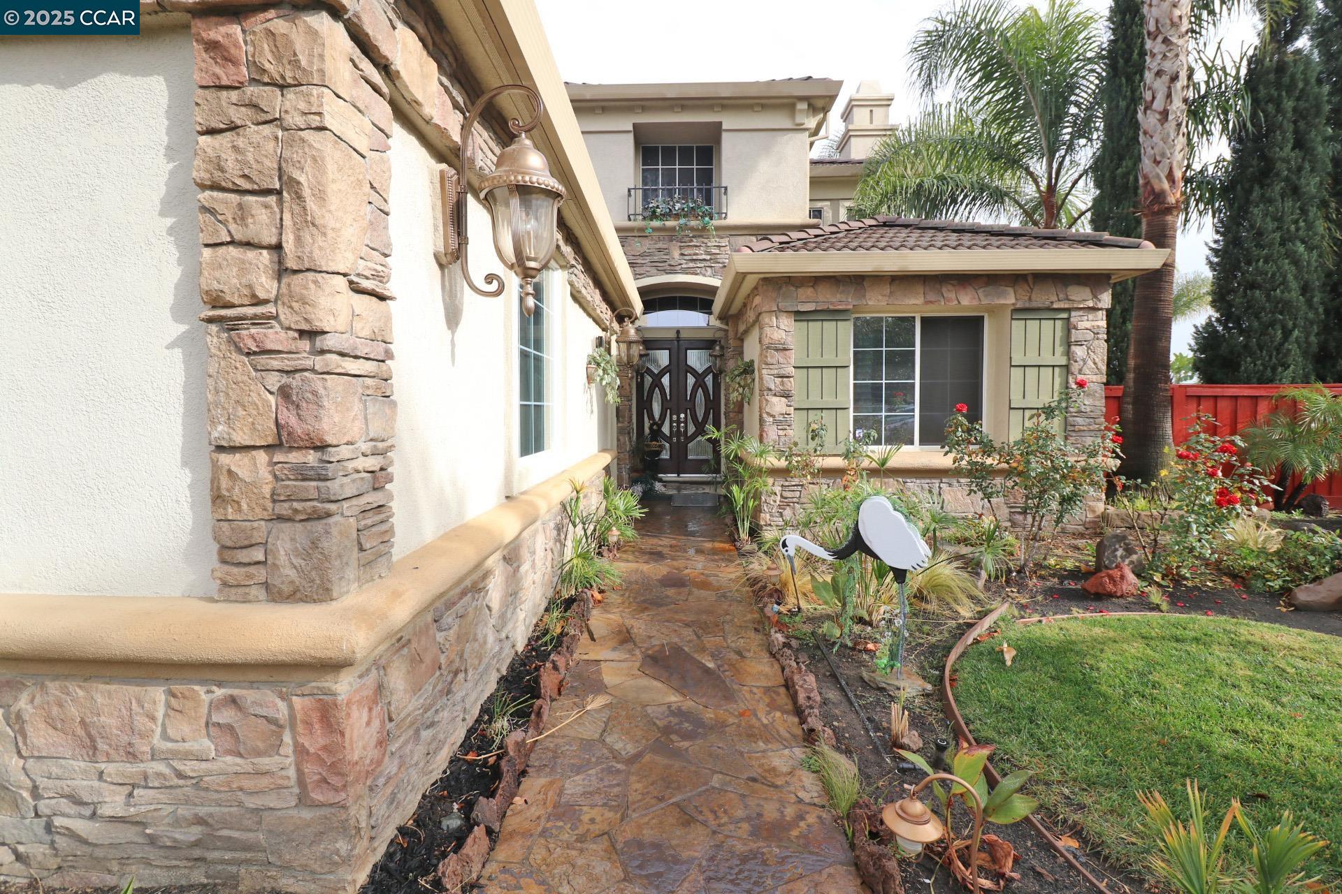 Detail Gallery Image 13 of 23 For 1097 Teal Ct, Brentwood,  CA 94513 - 4 Beds | 3/1 Baths