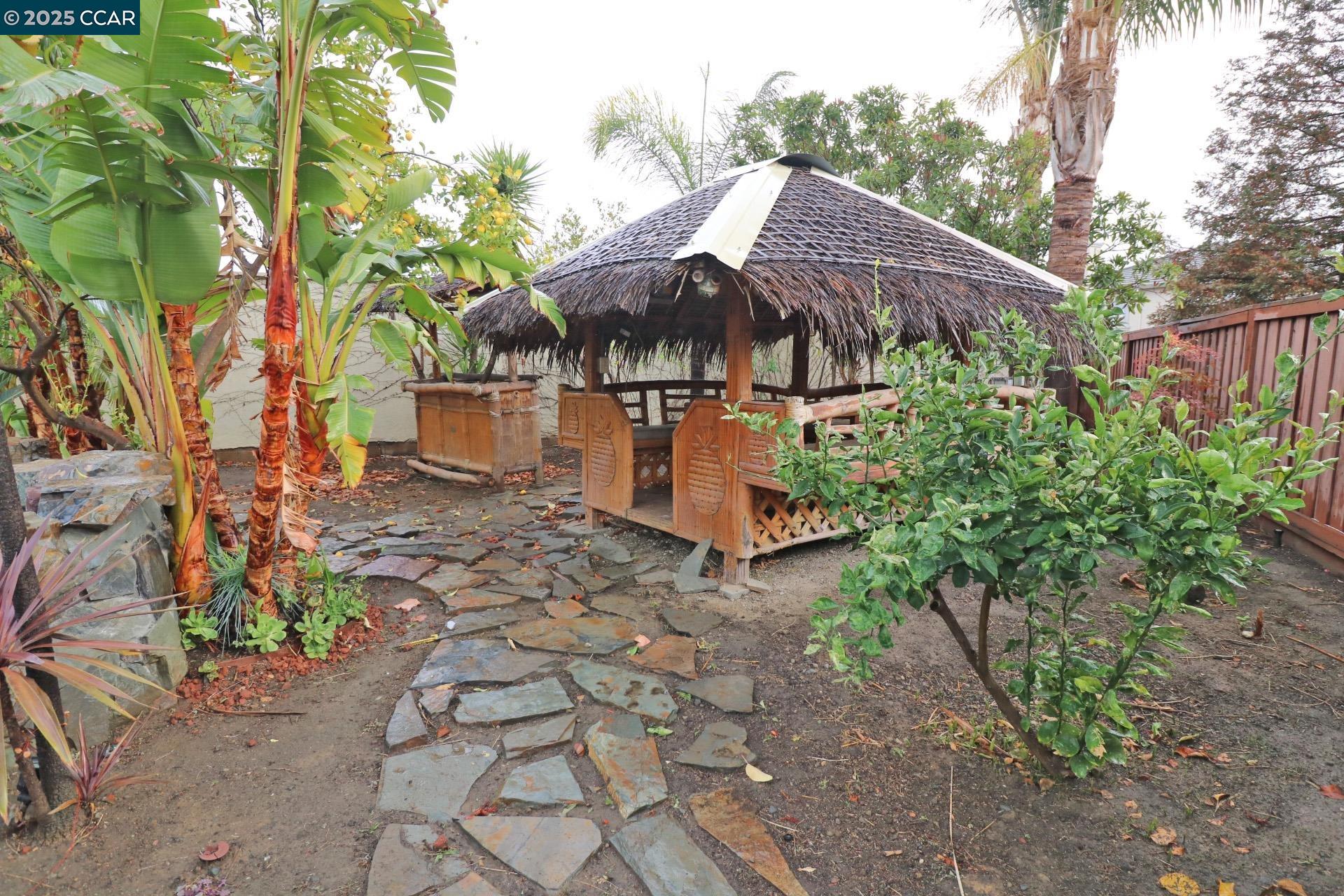 Detail Gallery Image 5 of 23 For 1097 Teal Ct, Brentwood,  CA 94513 - 4 Beds | 3/1 Baths