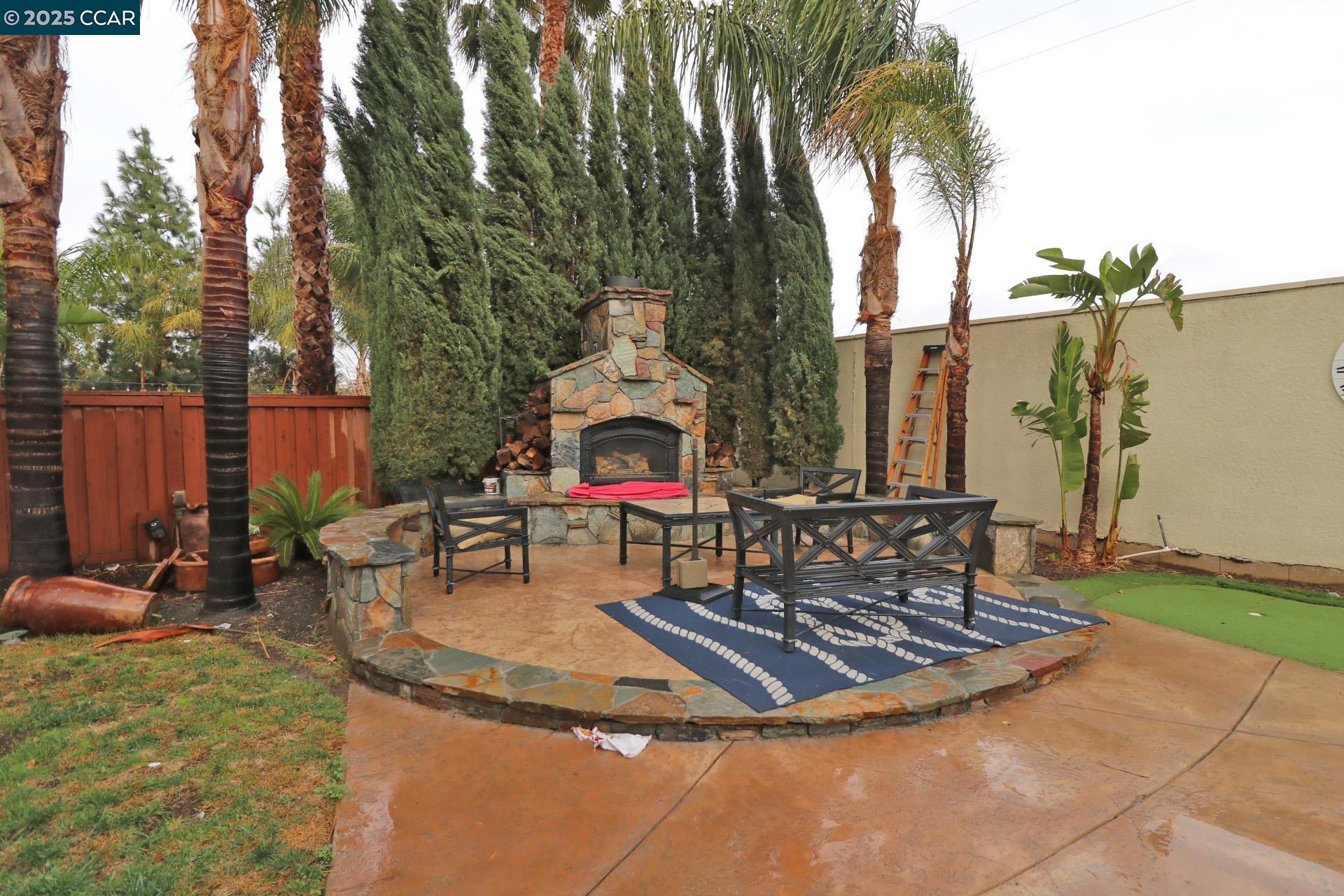 Detail Gallery Image 10 of 23 For 1097 Teal Ct, Brentwood,  CA 94513 - 4 Beds | 3/1 Baths