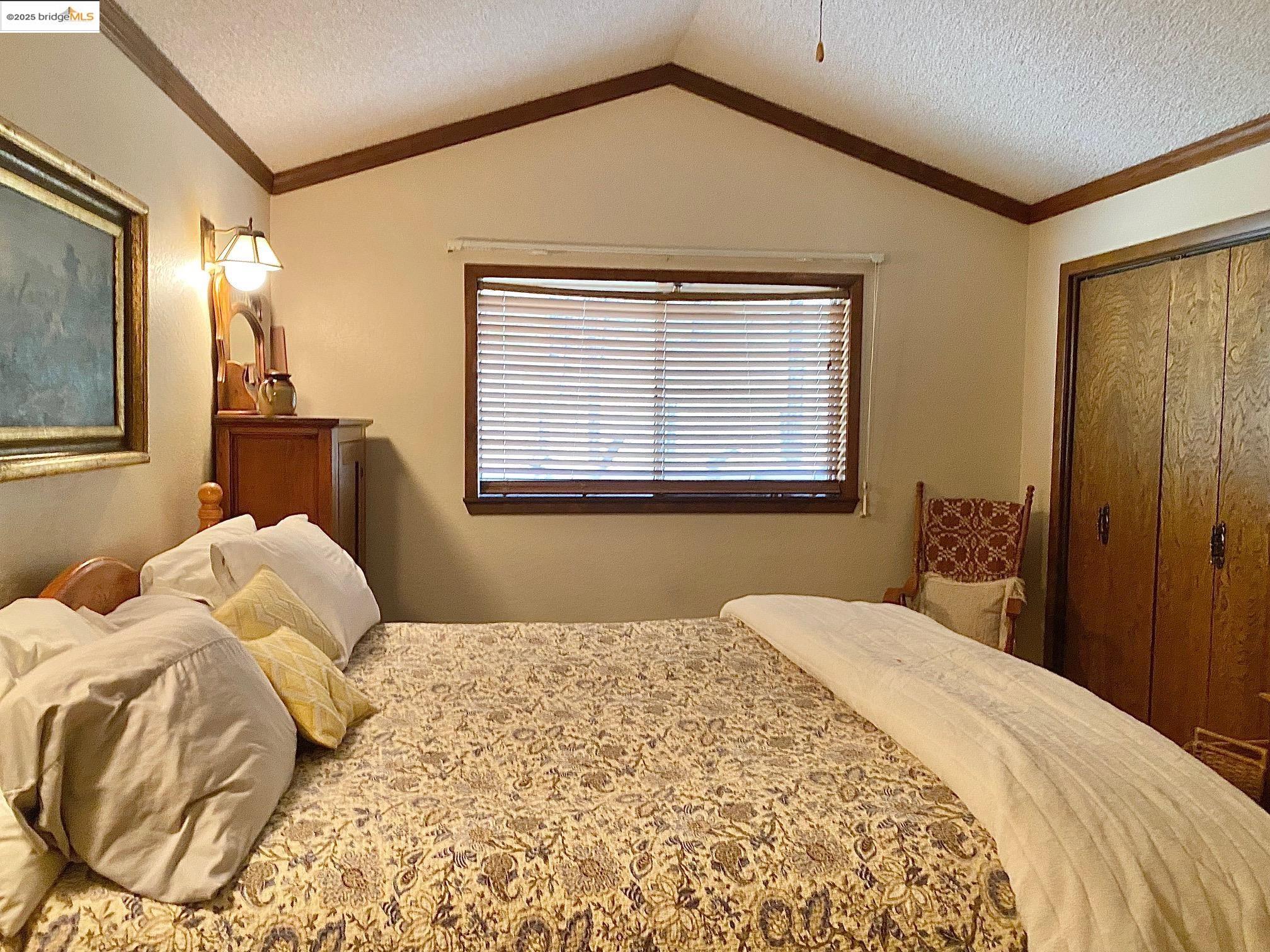 Detail Gallery Image 10 of 56 For 20386 Pine Mountain Drive, Groveland,  CA 95321 - 2 Beds | 2 Baths