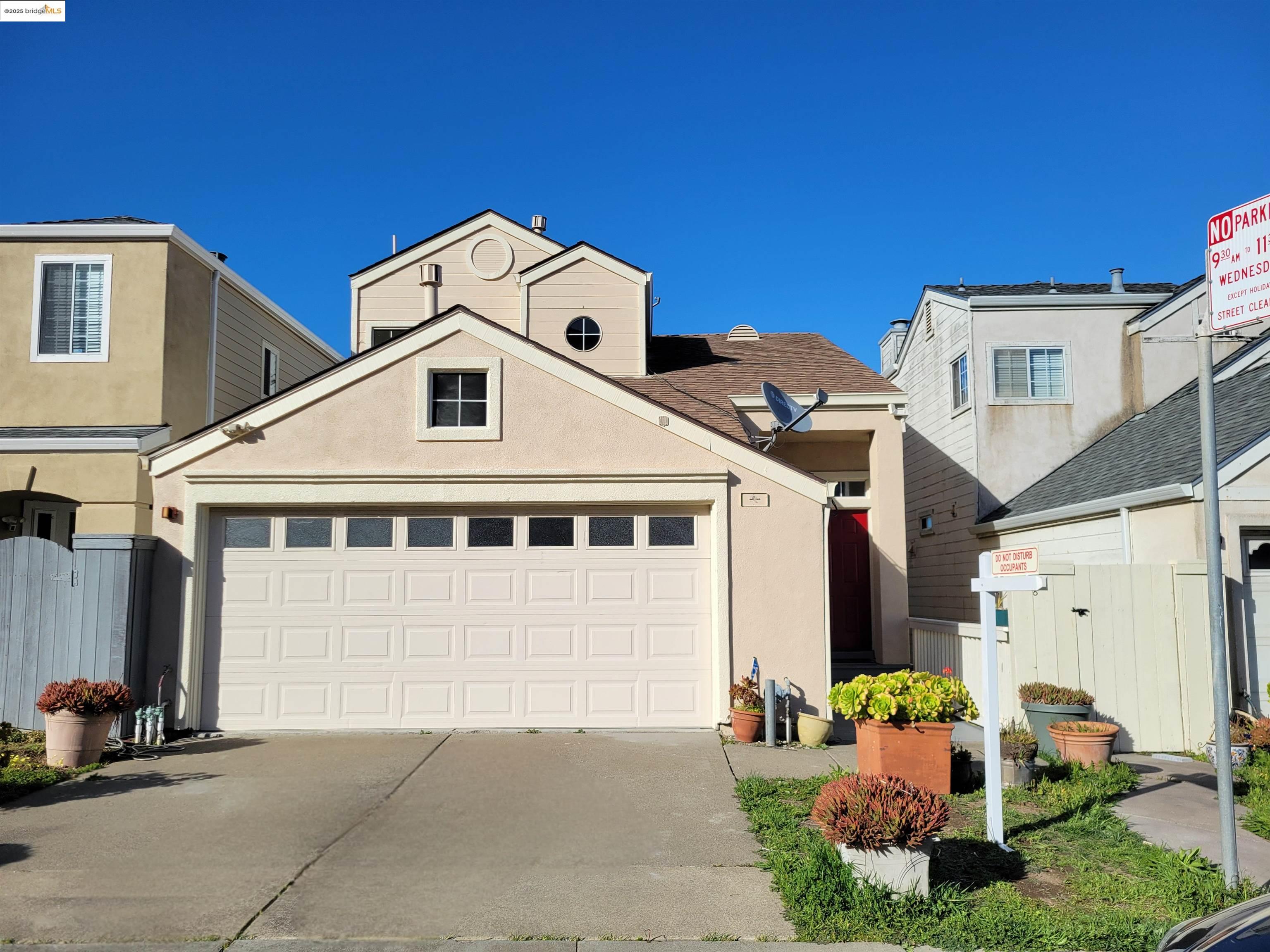 Detail Gallery Image 1 of 1 For 386 Bay Ridge Drive, Daly City,  CA 94014 - 4 Beds | 2/1 Baths