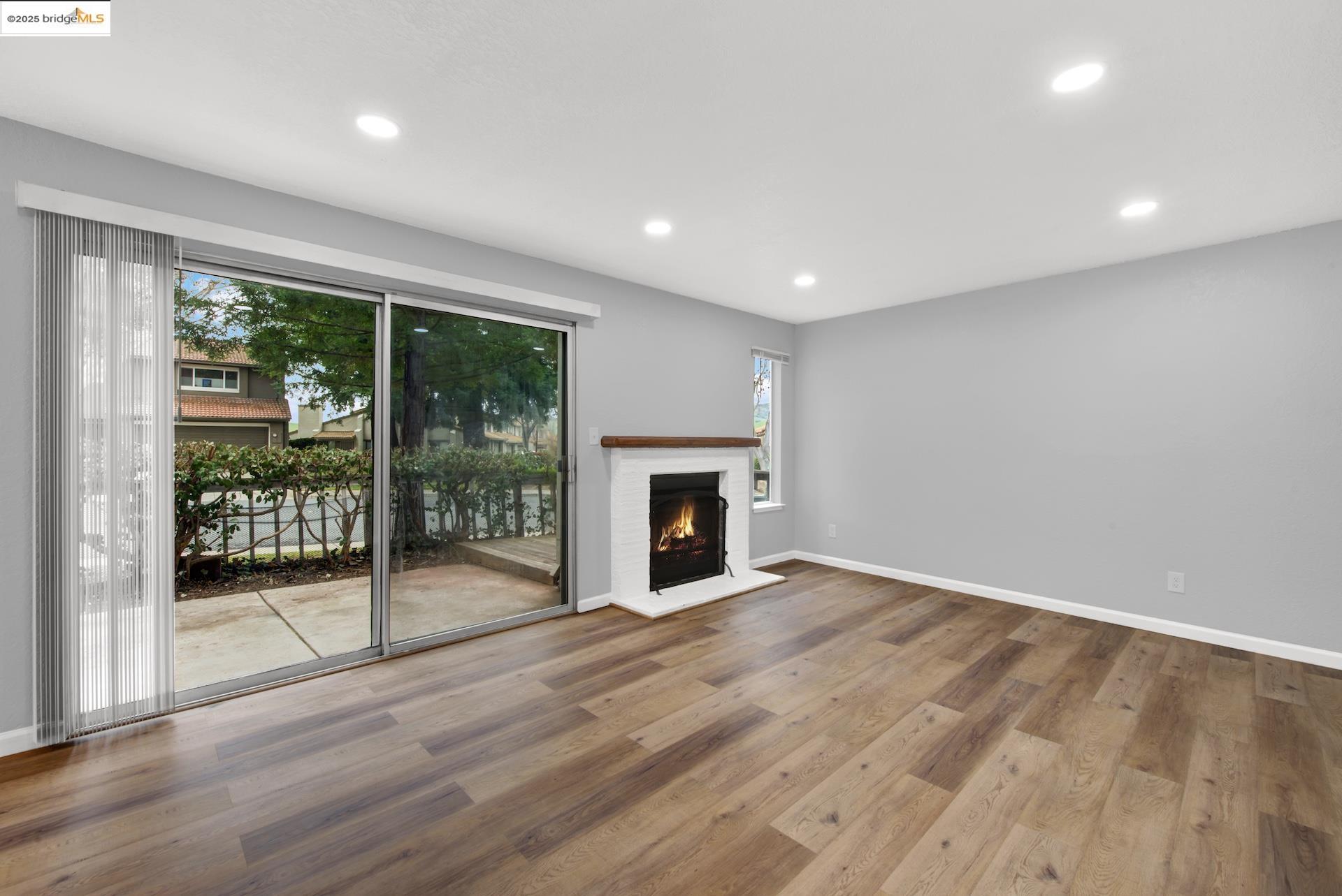Photo #5: 41090535 Listing 