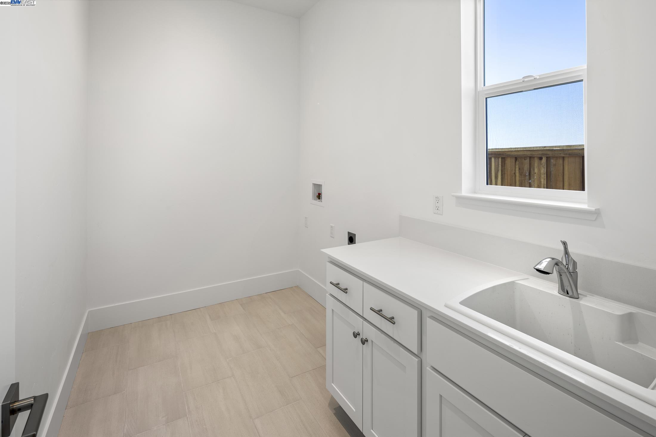 Detail Gallery Image 16 of 22 For 6008 Windsweep Rd, Bethel Island,  CA 94511 - 3 Beds | 2 Baths