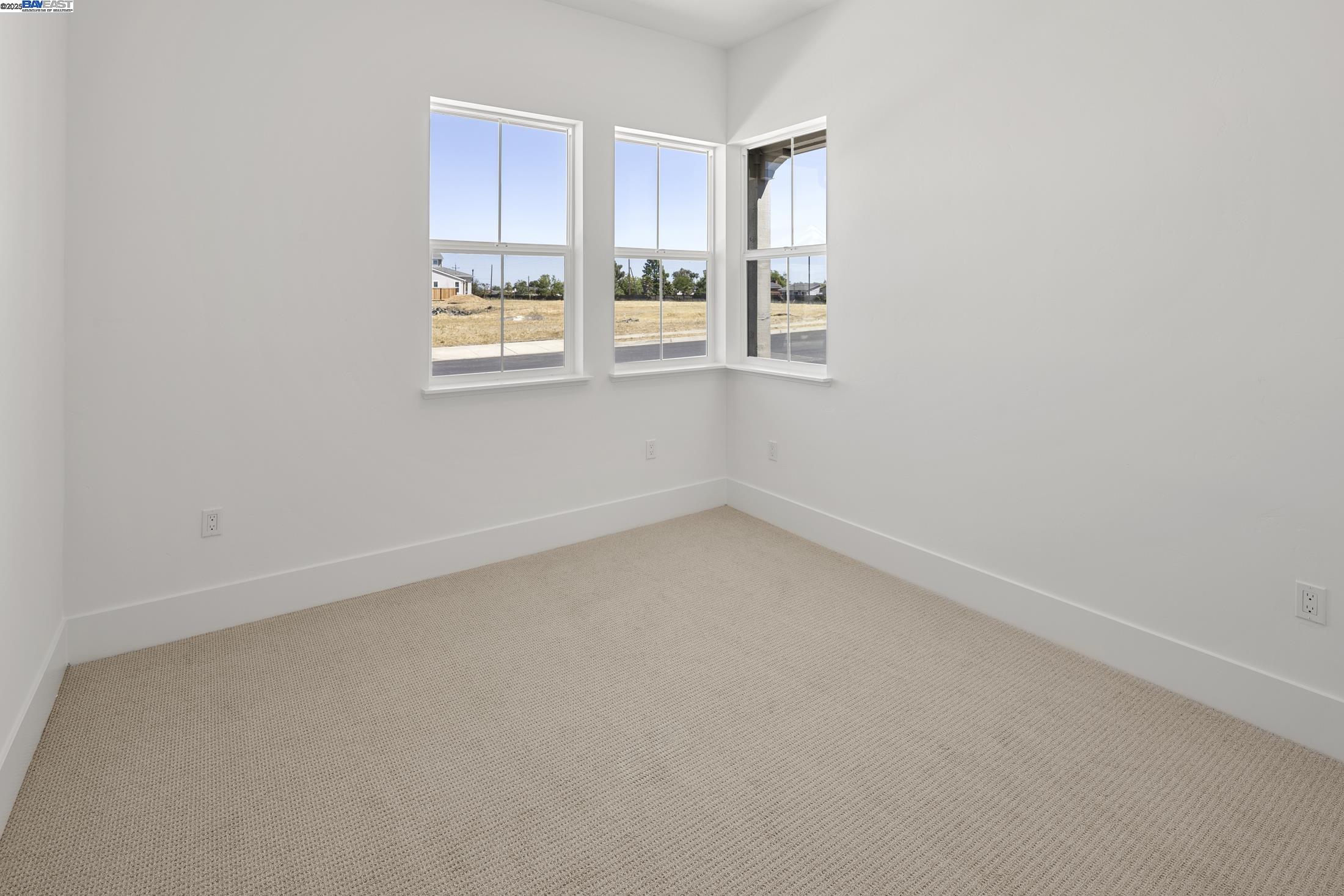 Detail Gallery Image 12 of 25 For 509 Channel Pl, Bethel Island,  CA 94511 - 3 Beds | 2 Baths