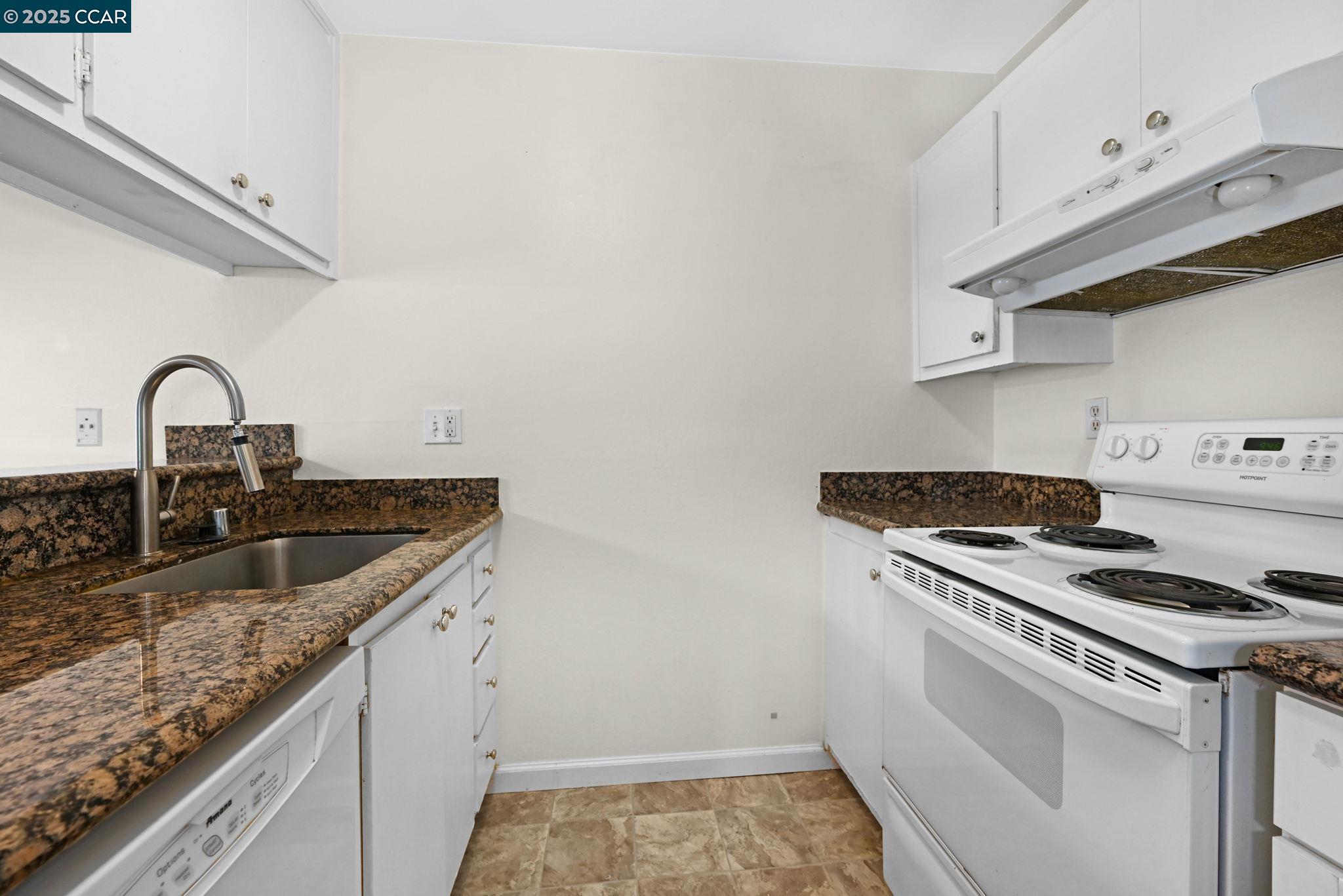 Photo #7: 41090559 Listing: Photo #7