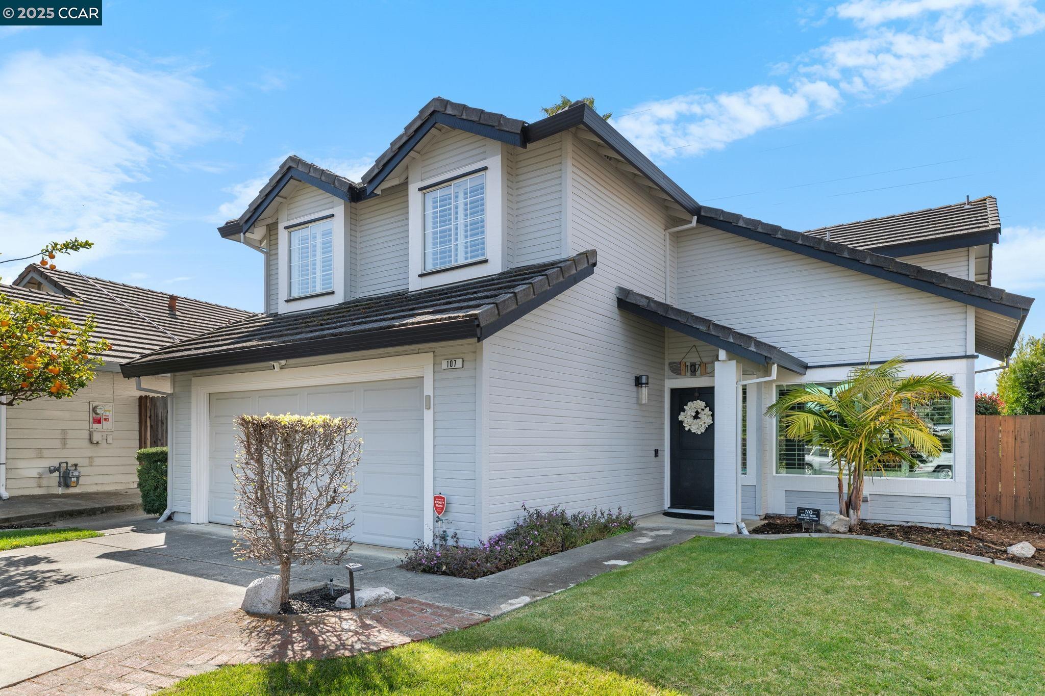 Detail Gallery Image 1 of 1 For 107 Humphrey Ln, Vallejo,  CA 94591 - 4 Beds | 2/1 Baths