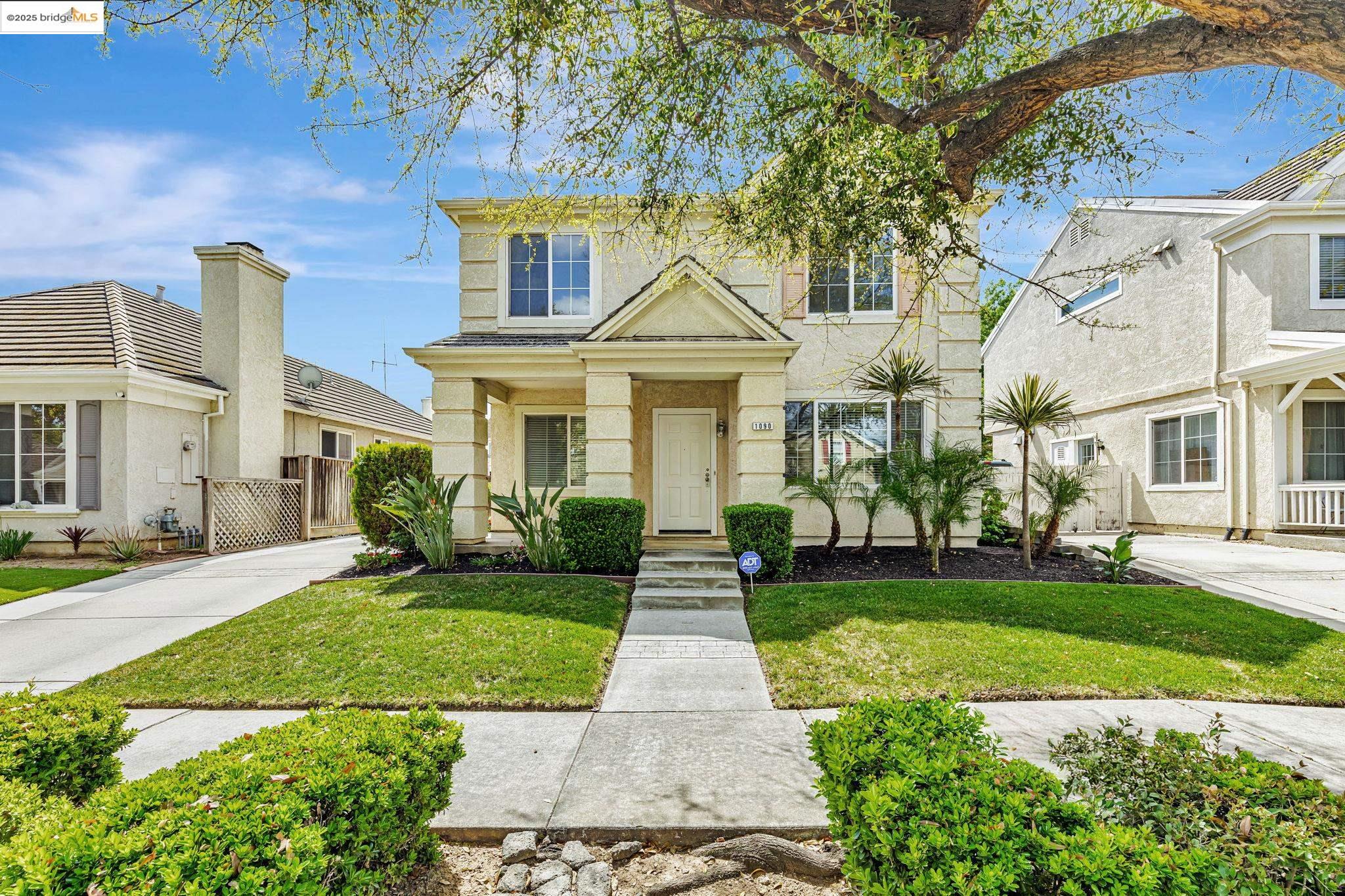 Detail Gallery Image 1 of 14 For 1090 Chaucer Dr, Brentwood,  CA 94513 - 3 Beds | 2/1 Baths