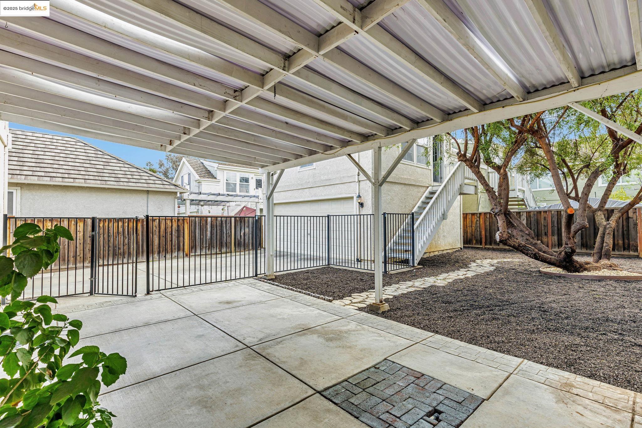 Detail Gallery Image 12 of 14 For 1090 Chaucer Dr, Brentwood,  CA 94513 - 3 Beds | 2/1 Baths